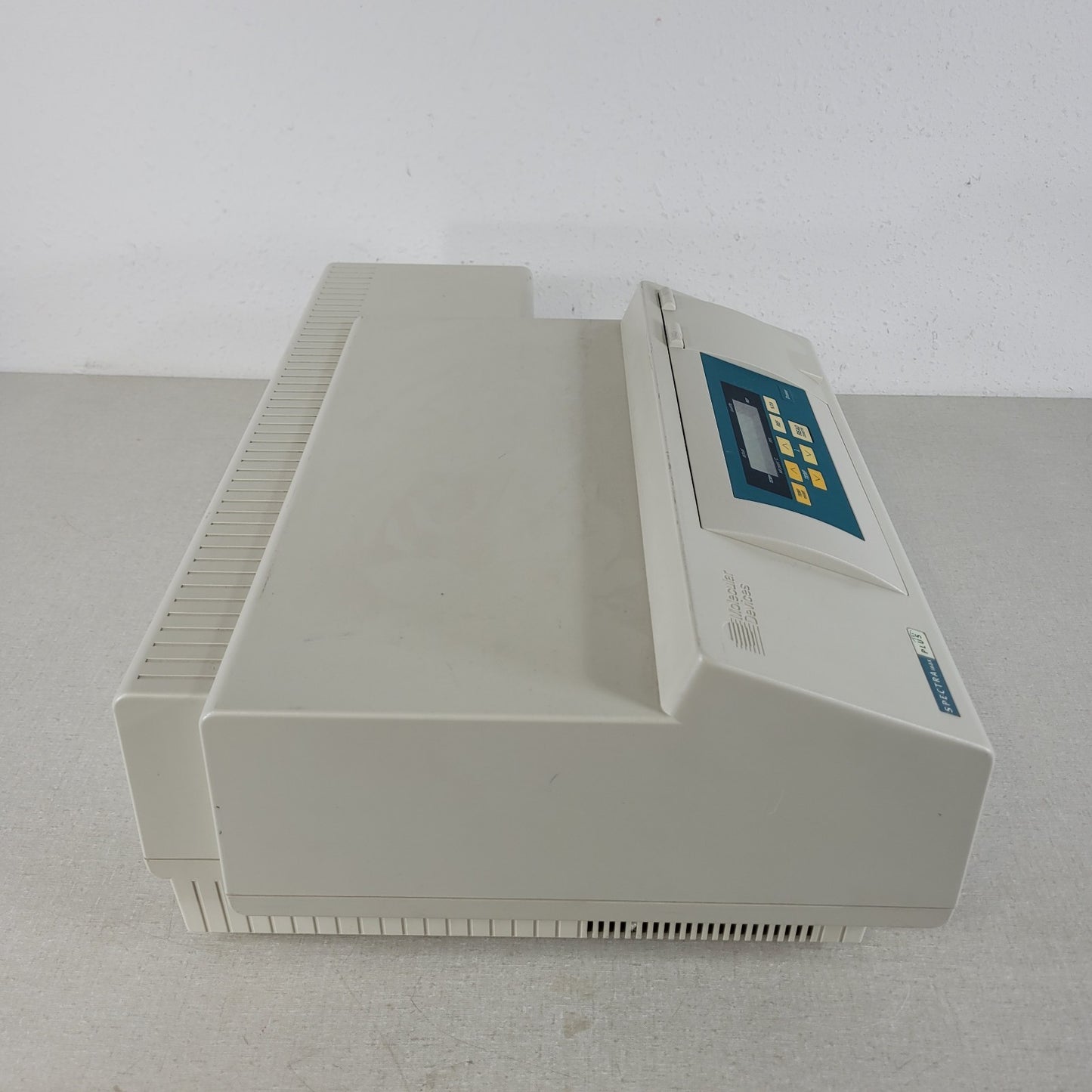 Molecular Devices SpectraMax Plus 384 Microplate Reader w/ PC SoftMax Pro TESTED