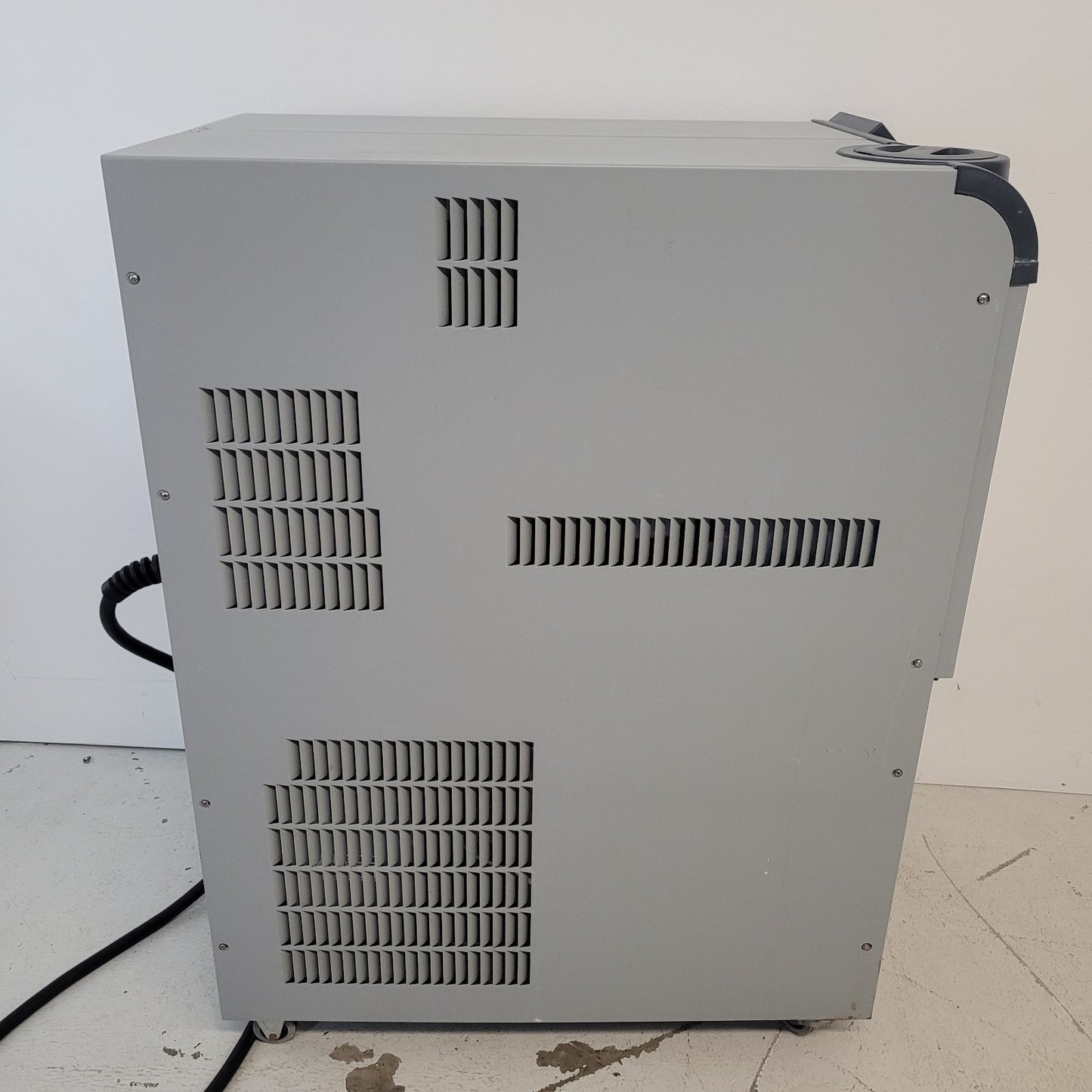 TESTED Thermo Scientific NESLAB ThermoFlex 5000 P3 230V 1PH Air-Cooled Chiller