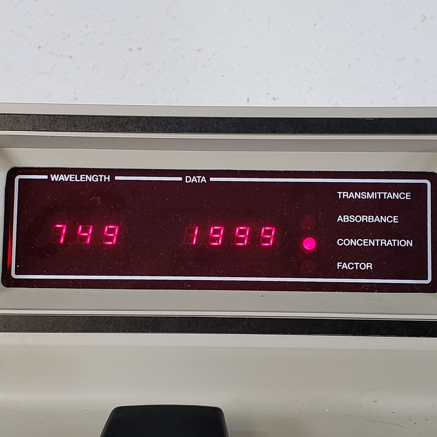 SPECTRONIC 20D+ 333183 Digital Spectrophotometer 340-950nm No Sample Holder