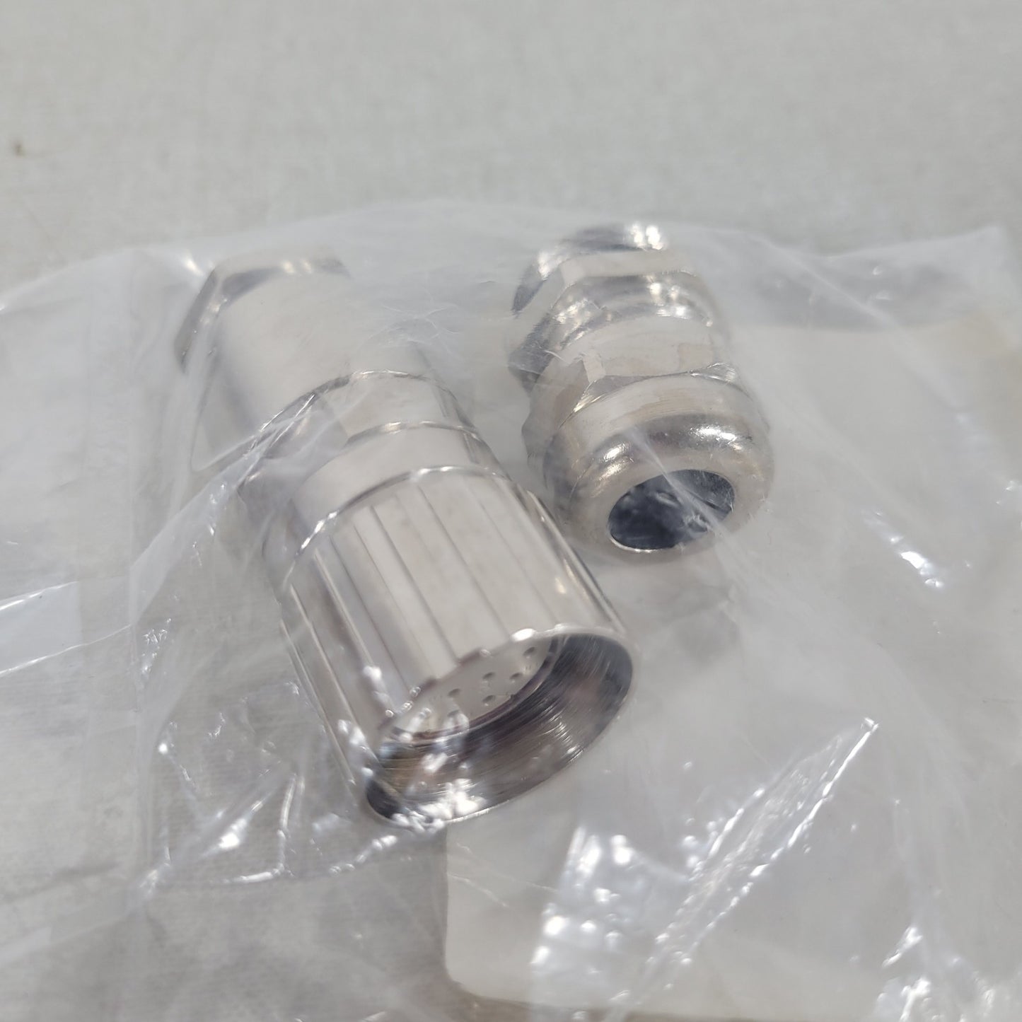 Turck CK 16-0 MultiFast M23 Female 16-Pin Field-Wireable Connector U0108-5 New