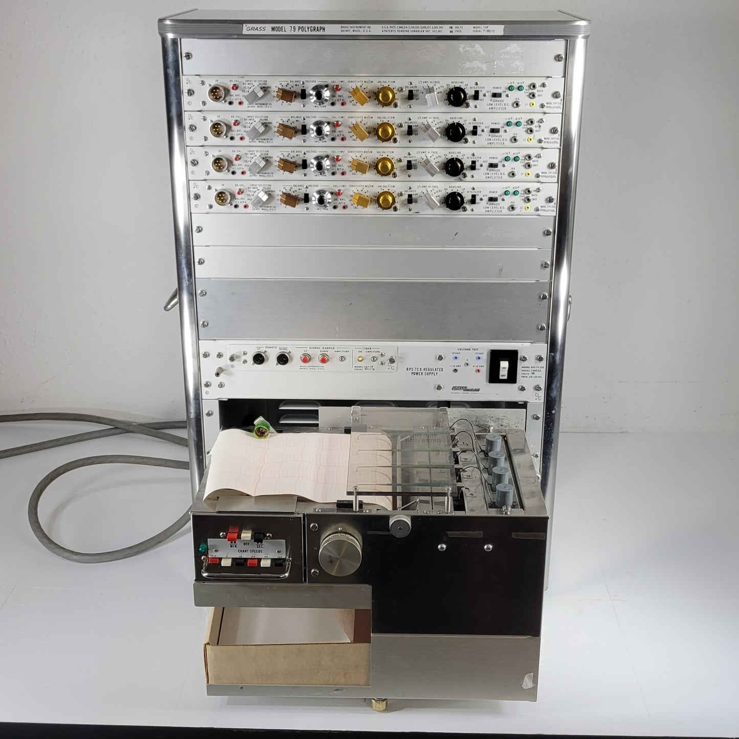 Tested Vintage Grass 79F Polygraph 4-Channel w/RPS 7C8 Regulator And 79W8G Chart
