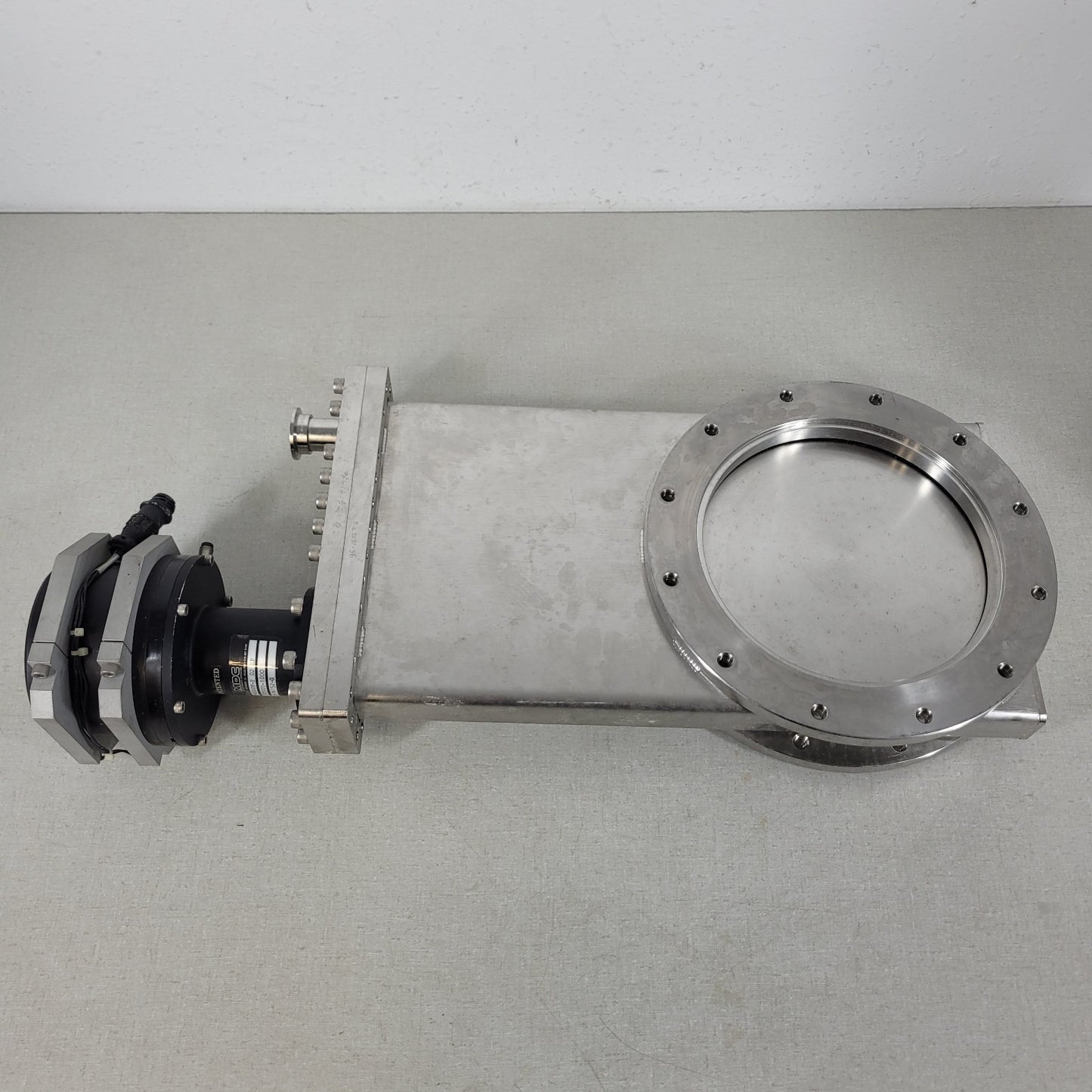 TESTED MDC LGV-8000V-P DN200 ISO-F Pneumatic High Vacuum Gate Valve KF25 Purge