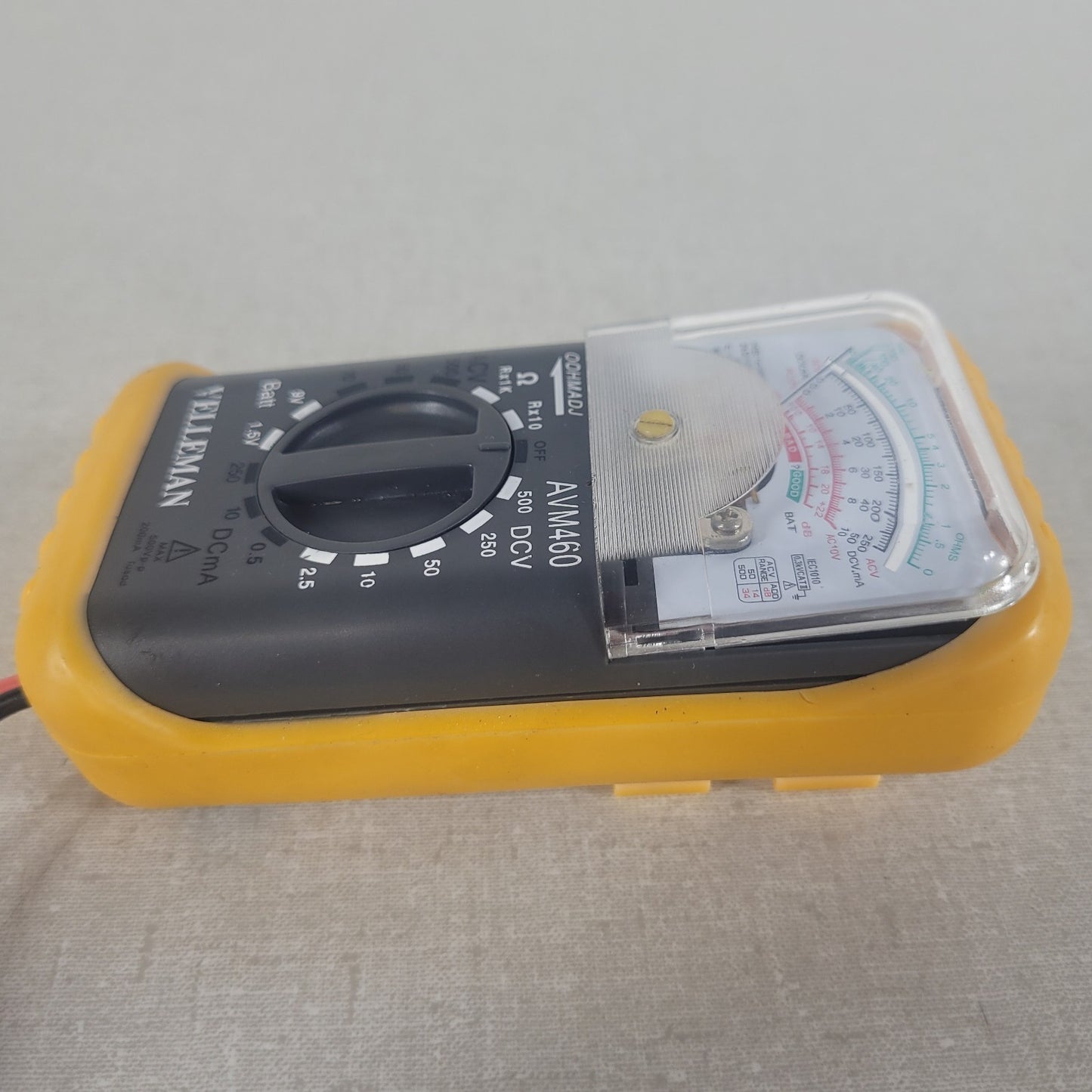 Velleman AVM460 Analog Multimeter AC/DC Voltage Current Ohms w/ Test Leads