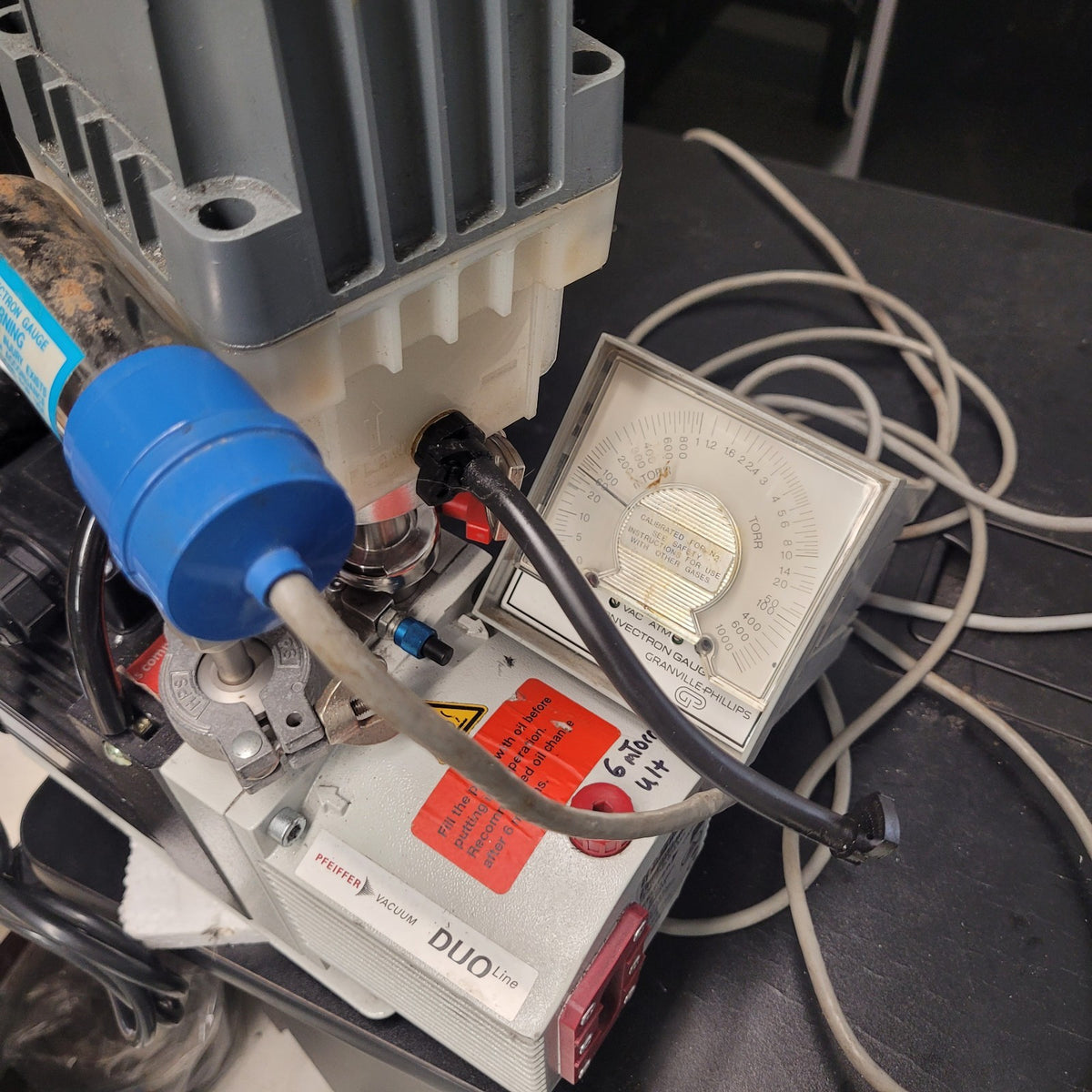 TESTED MKS Granville-Phillips 275 Convectron 1/2" VCR Gauge + 115V Readout