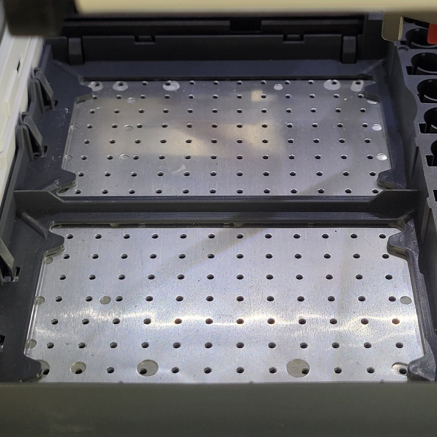 TESTED Agilent G1377A 1200 Series Micro WPS Wellplate Autosampler HPLC Module