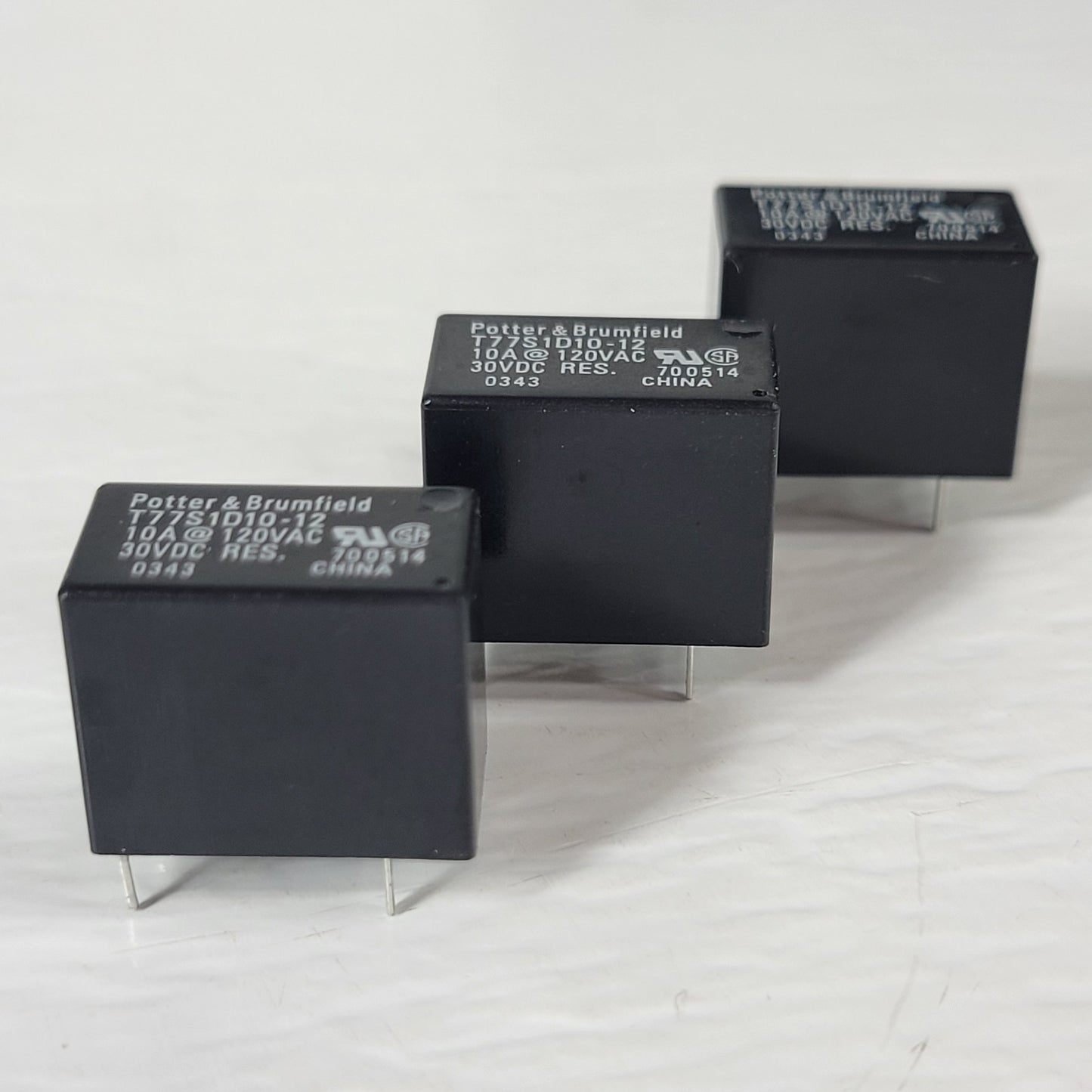 Lot of 3, POTTER & BRUMFIELD T77S1D10-12 Relay PC MNT PWR SPST 10A 120VAC 30VDC