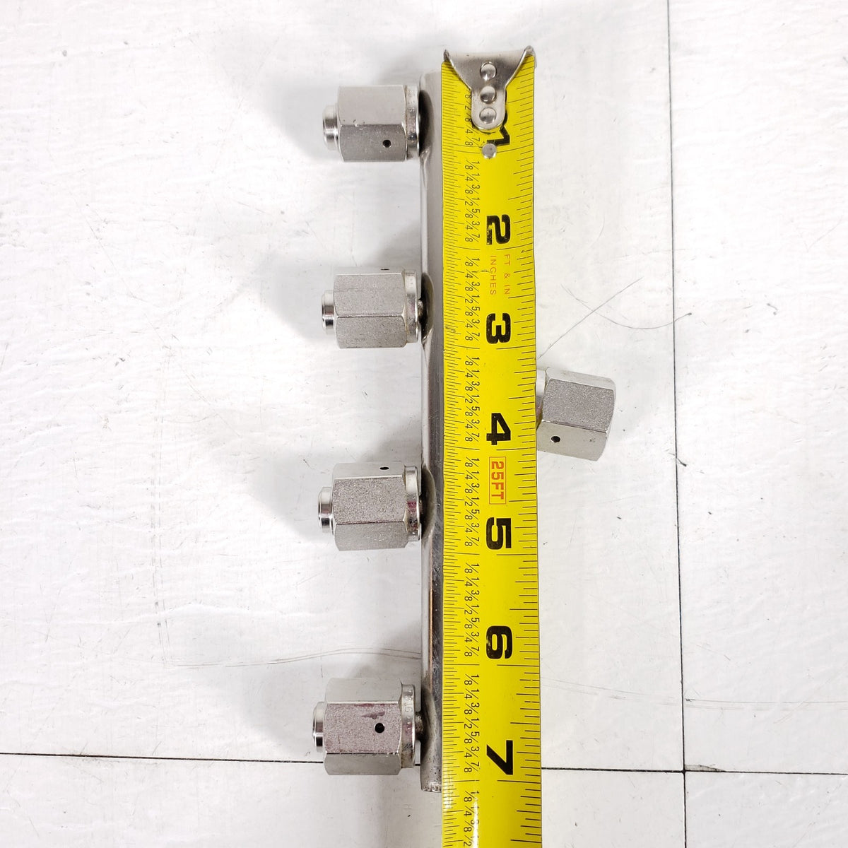 5-Port Stainless Gas Distribution Manifold 1/4" Female VCR Cajon 1/2" Tube