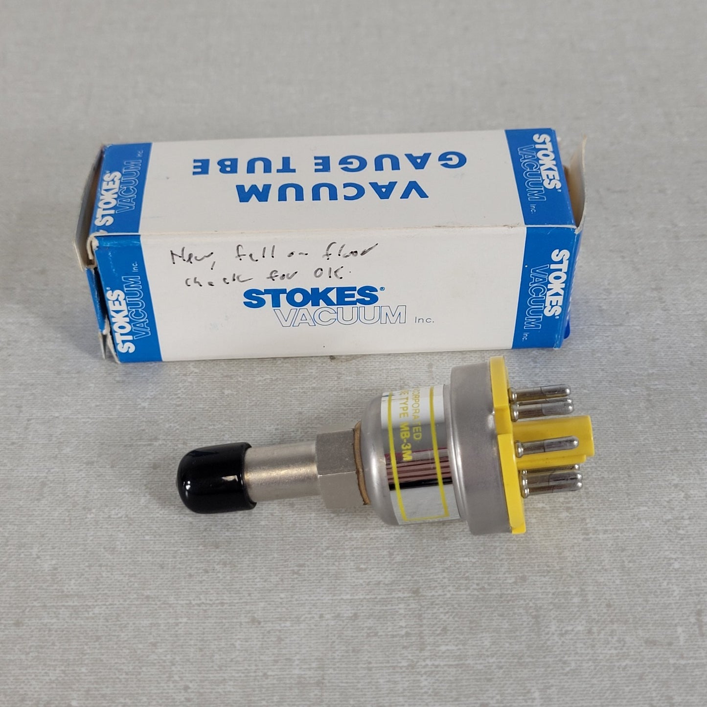Stokes MB-3M Thermocouple Vacuum Guage Tube 1/8" Threaded NPT w/ 8 Pin Connector