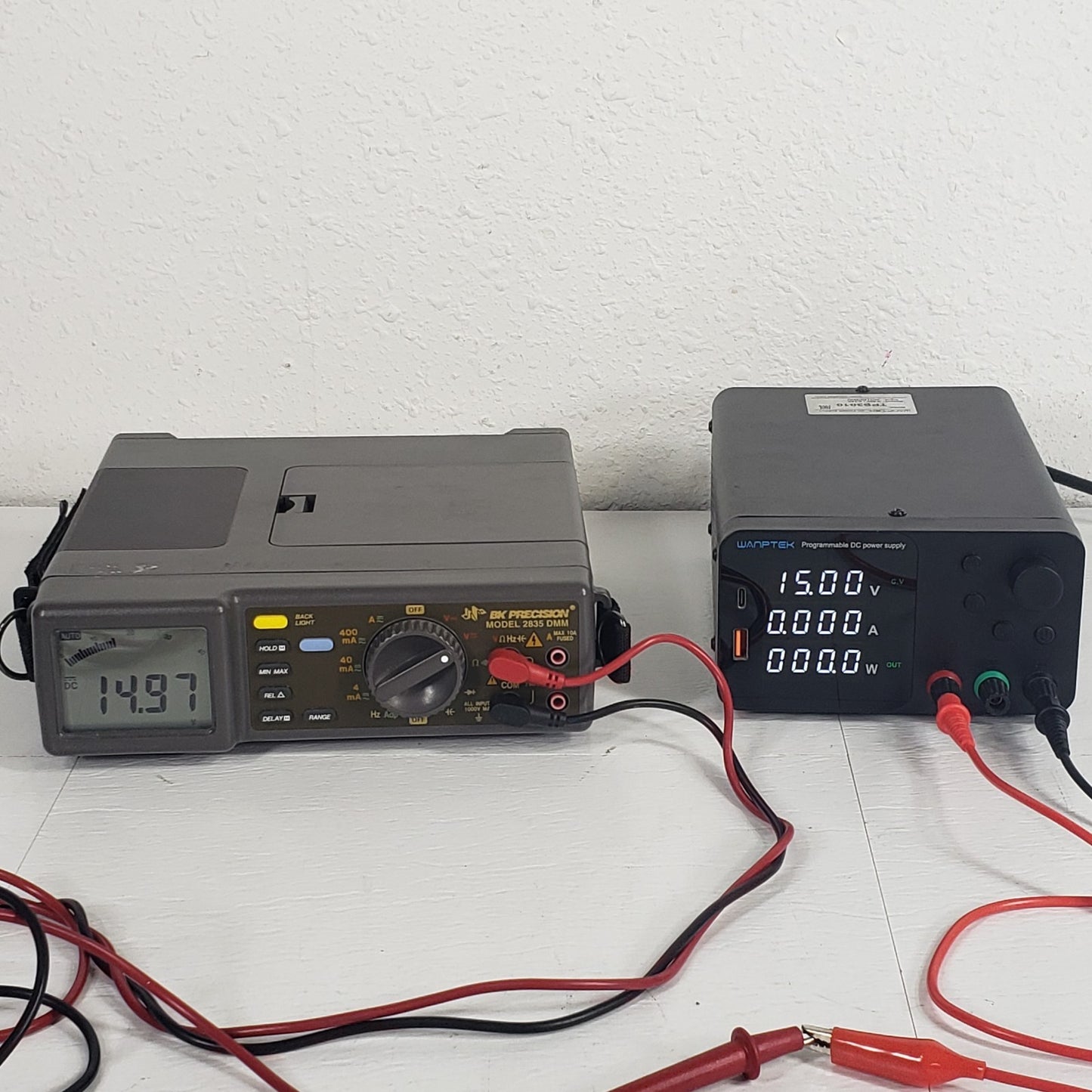 TESTED B&K Precision 2835 DMM Benchtop Digital Multimeter 1000V Backlit