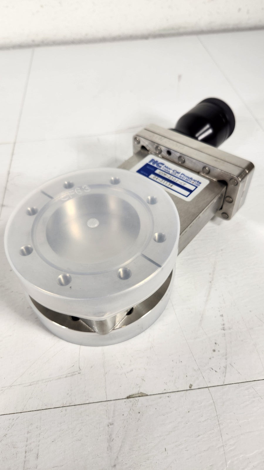 TESTED Nor-Cal GVM-2502-CF UHV Manual Gate Valve 2.5" ID 4.5" CF DN63