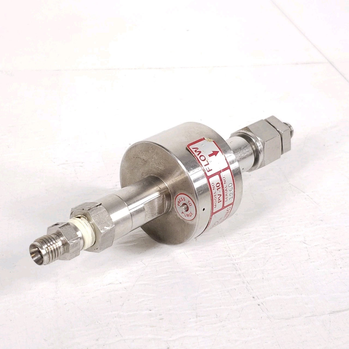 Veeco-EBI PV-10 Piezoelectric Gas Leak Valve High Vacuum 1/4" Fittings