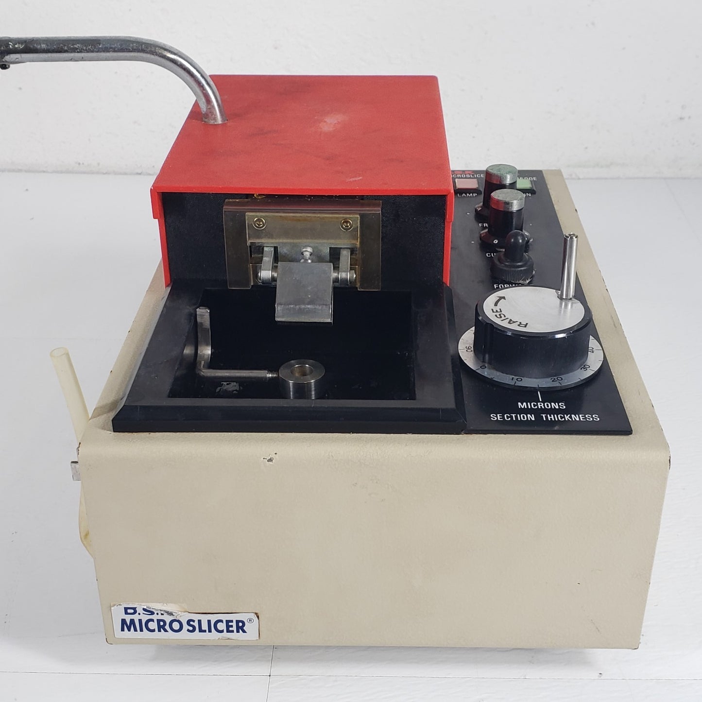 TESTED Dosaka DSK DTK-1500E Microslicer Vibrating Microtome w/ Lamp