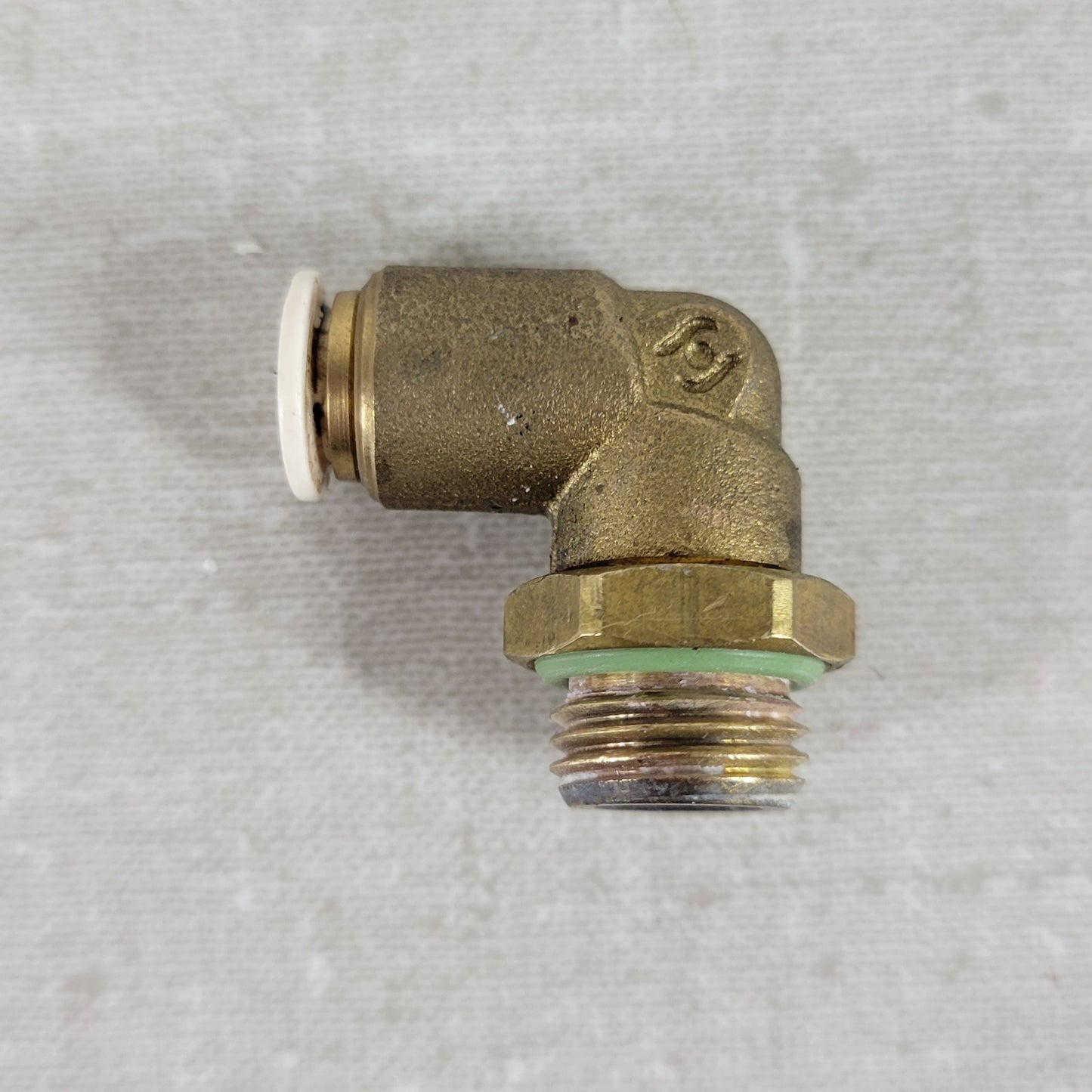 Lot of 5 Franke 560.0005.595 A800 1/4" ID Quick Connect 1/2" Threaded 90° Elbow