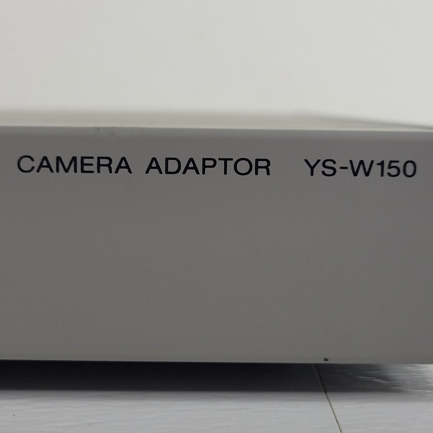 SONY YS-W150 CCTV Camera Adaptor BNC Video Out A/B Sync In/Out 15W