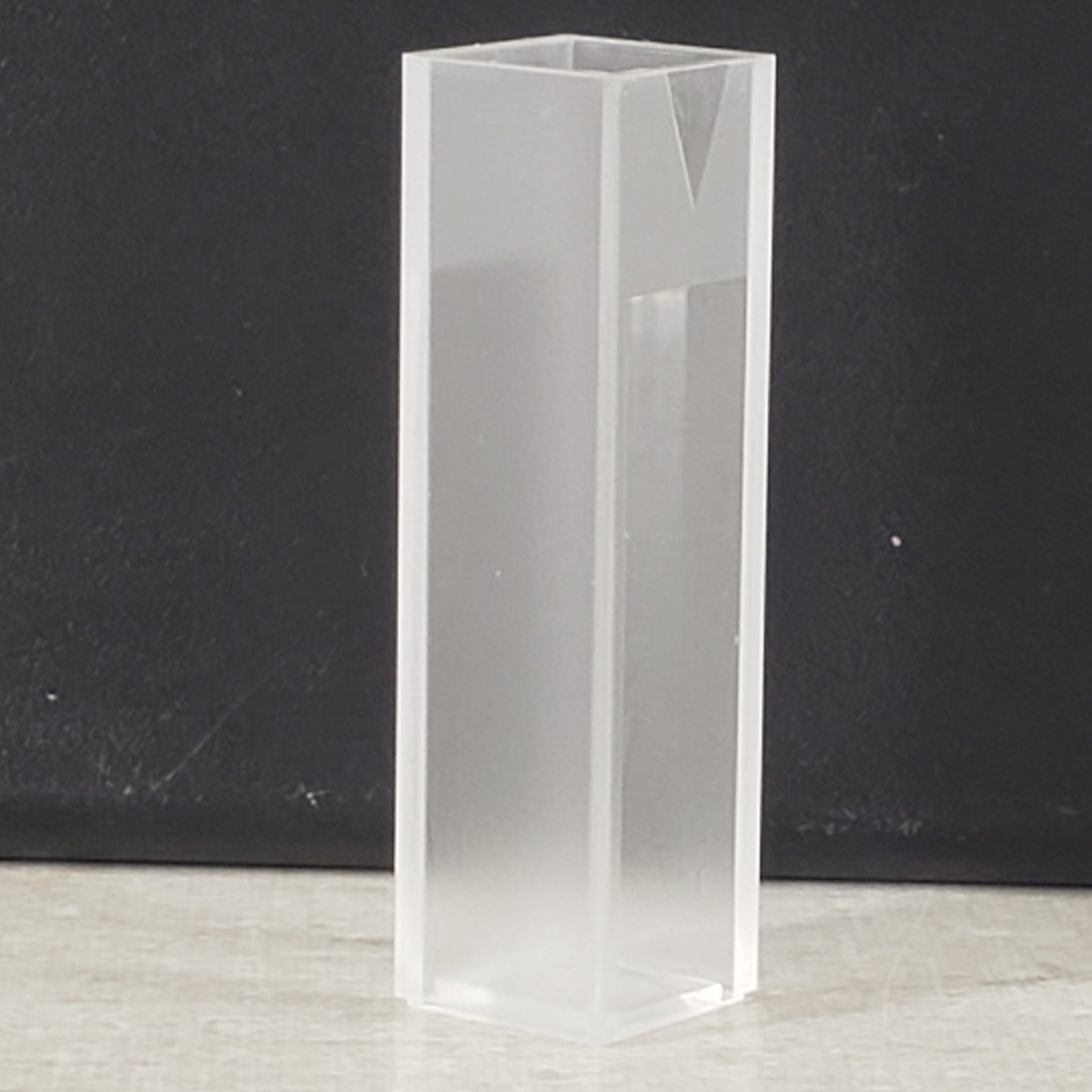 Sigma Aldrich Z637157 UV Cuvettes Disposable 2.5-4.5mL 10x35mm Window Box of 100