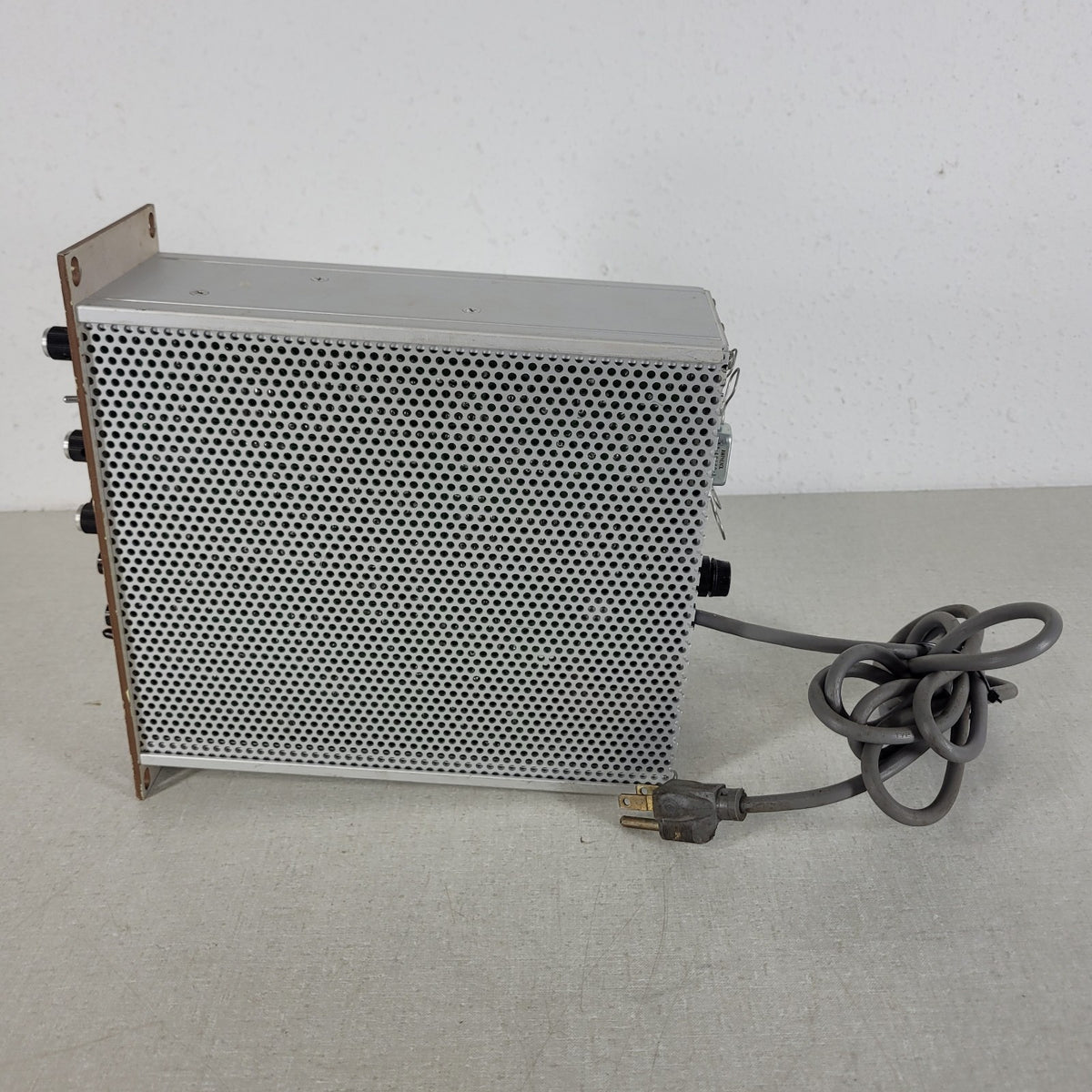 MKS 252A-MSO-3 Triple Setpoint Exhaust Valve Vacuum Pressure Controller