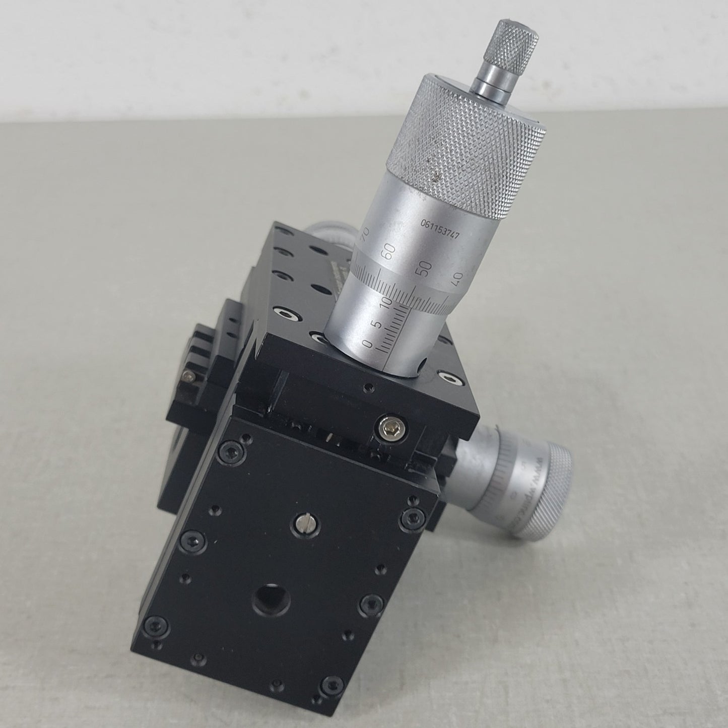WPI M325 3-Axis Manual Micrometer Micromanipulator Microinjection Lab