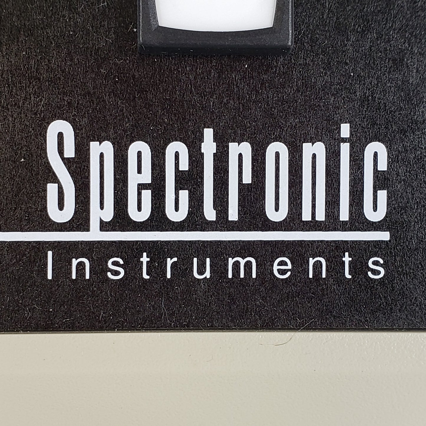 SPECTRONIC 20D+ 333183 Digital Spectrophotometer 340-950nm No Sample Holder