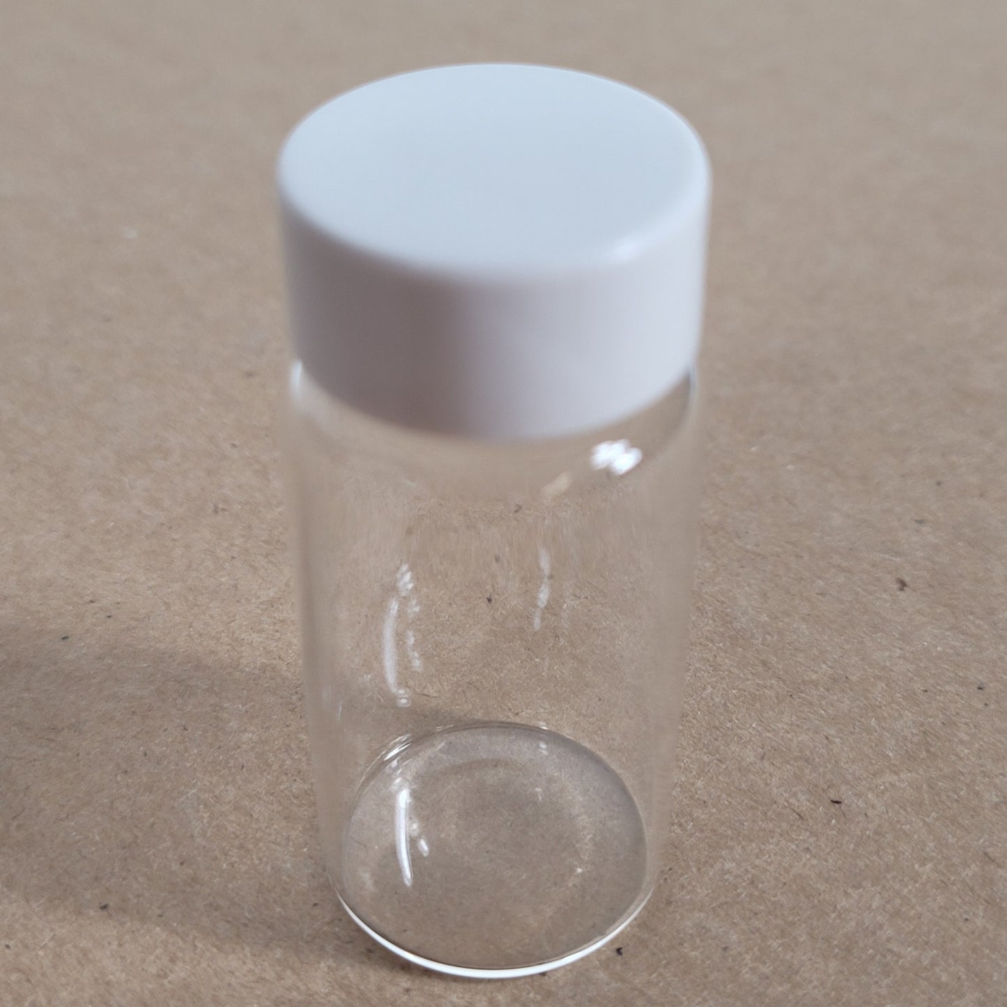Lot of 99 KIMBLE 74500-20 20mL Glass Scintillation Vials 22-400 w/ Caps NEW