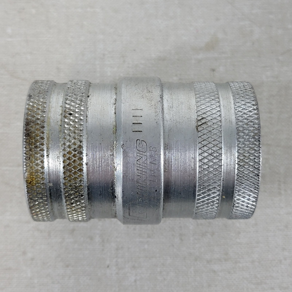 Parker Pioneer 15/16" Hydraulic Quick Connect Coupler Female Socket Steel 1111
