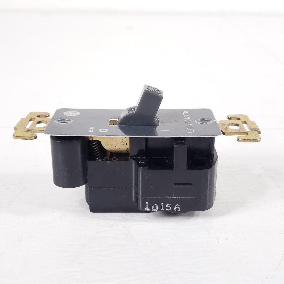 Allen-Bradley 600-TOX4 Series B Manual Motor Starter ON/OFF Switch w/ Box NOS
