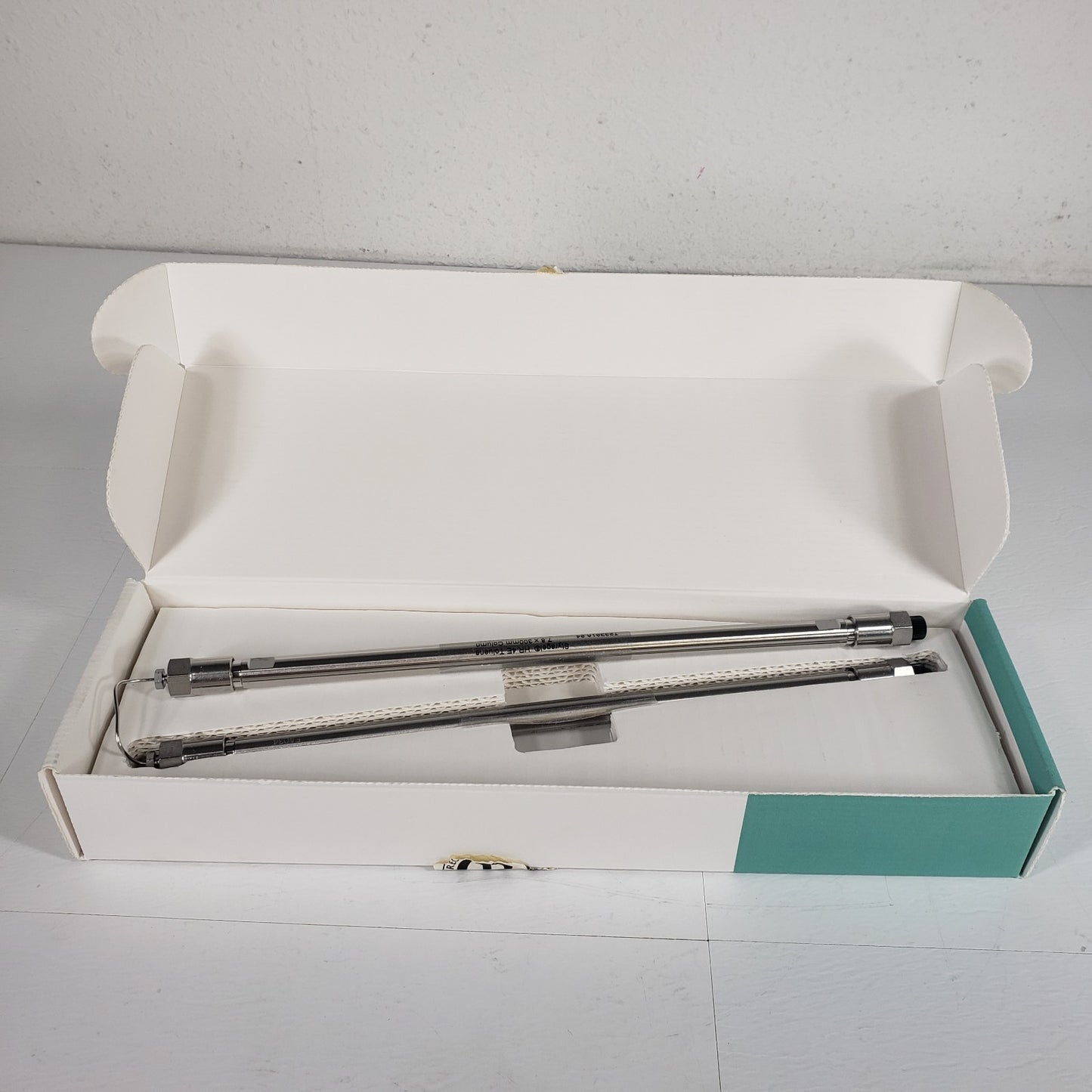 Waters WAT044239 Styragel HR 4E GPC Column 5µm 7.8 x 300mm Toluene