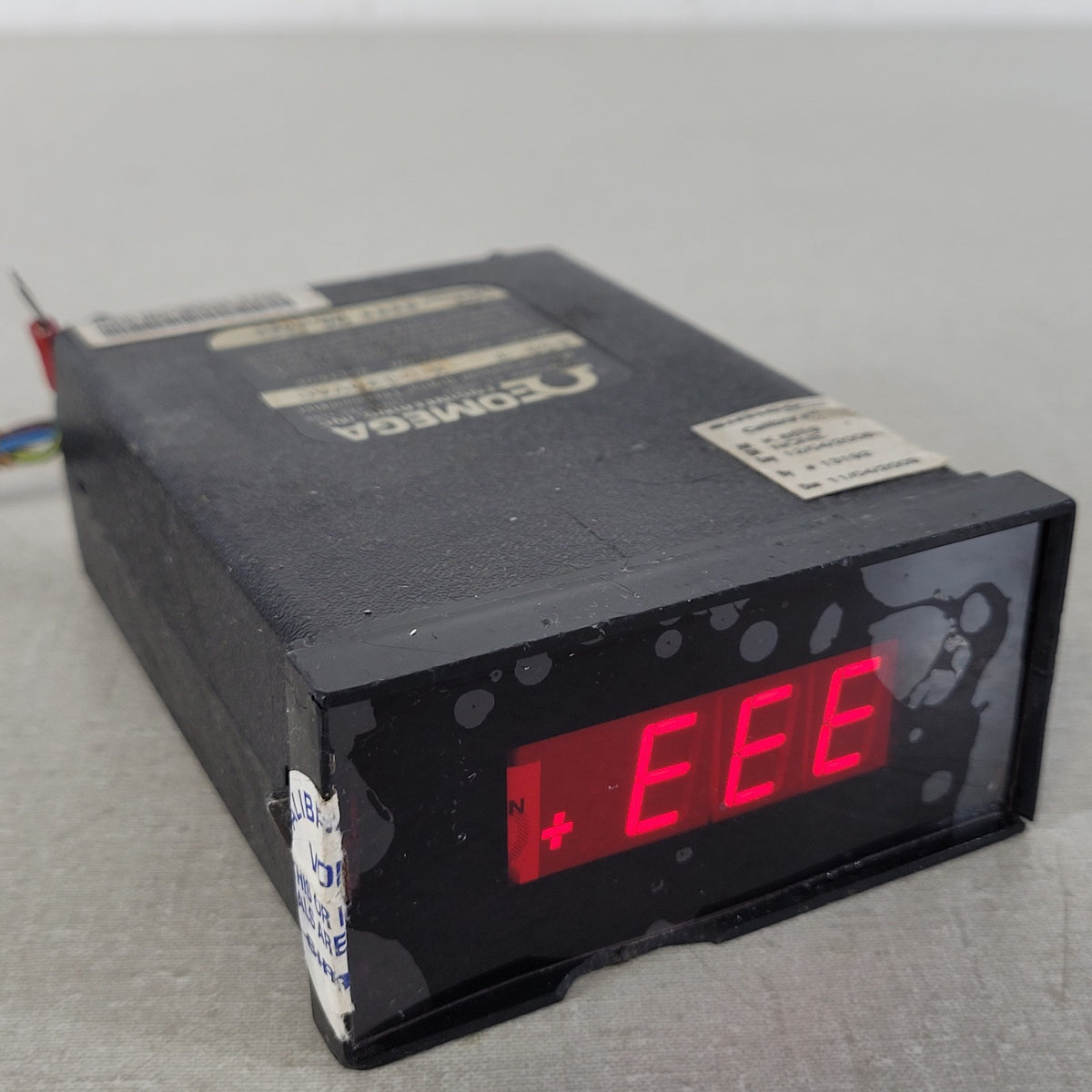 Omega 650T-X-D Digital Thermometer Type T Thermocouple Temperature Meter 120VAC