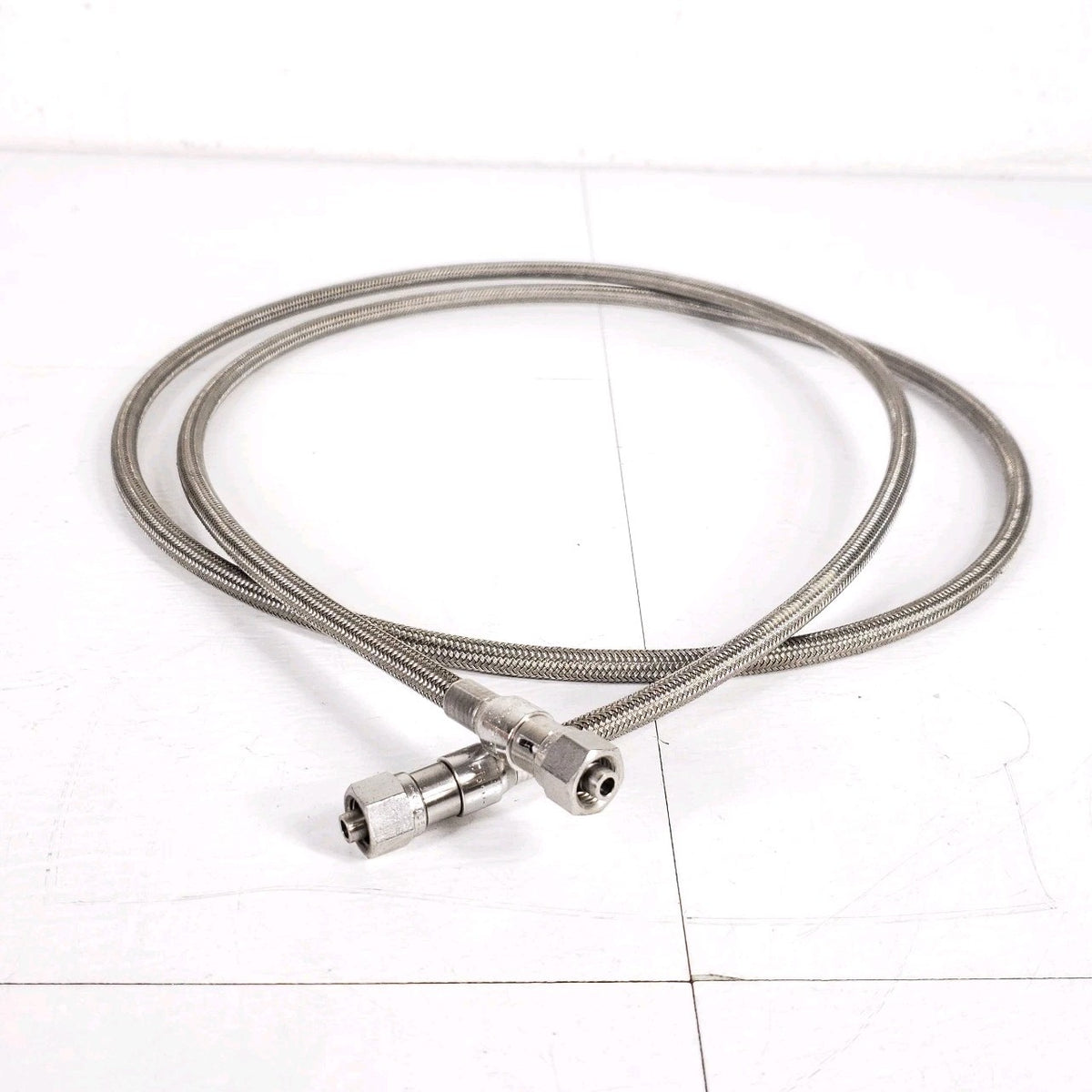 Swagelok 1/4" Compression Stainless Steel Braided Flexible Hose 6 ft w/ Fittings