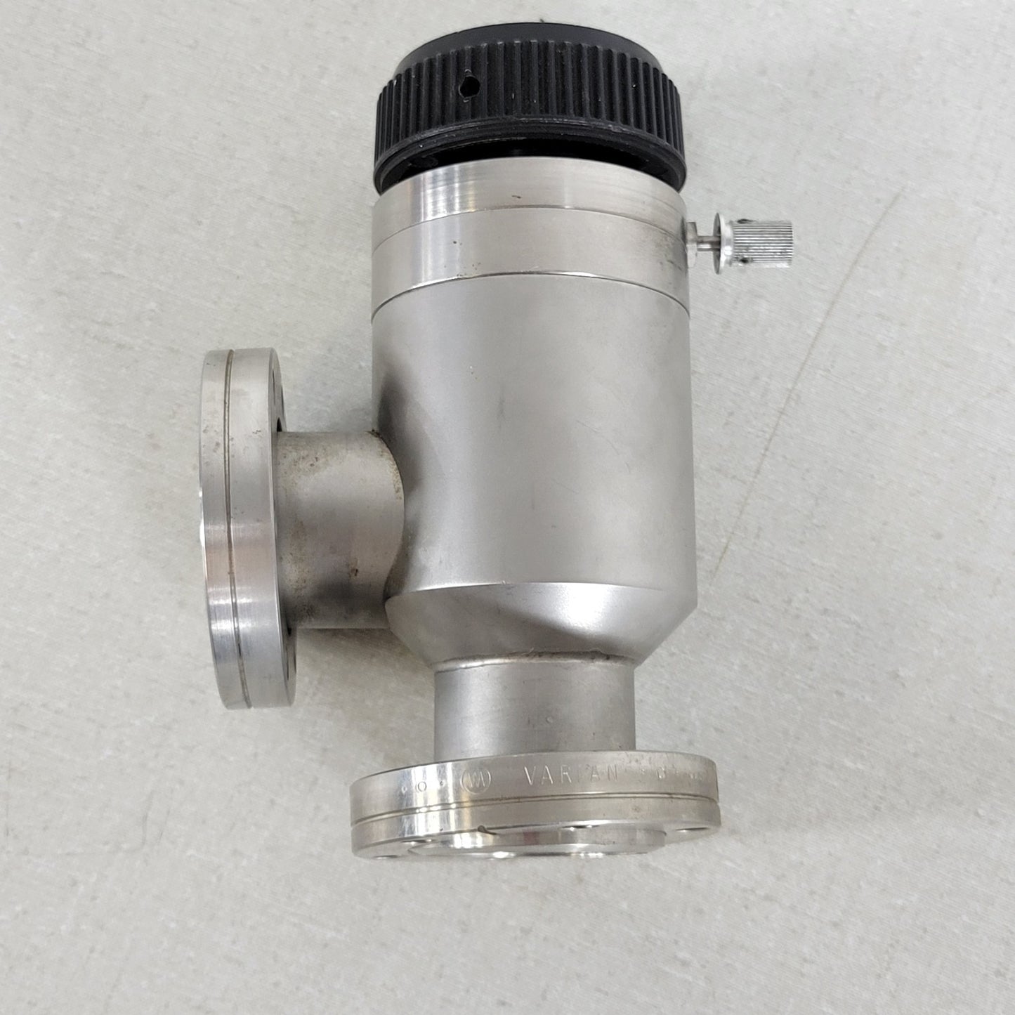 Inficon Leybold IPC-2 RGA Pressure Converter Valve 2.75" DN35CF UHV High Vacuum