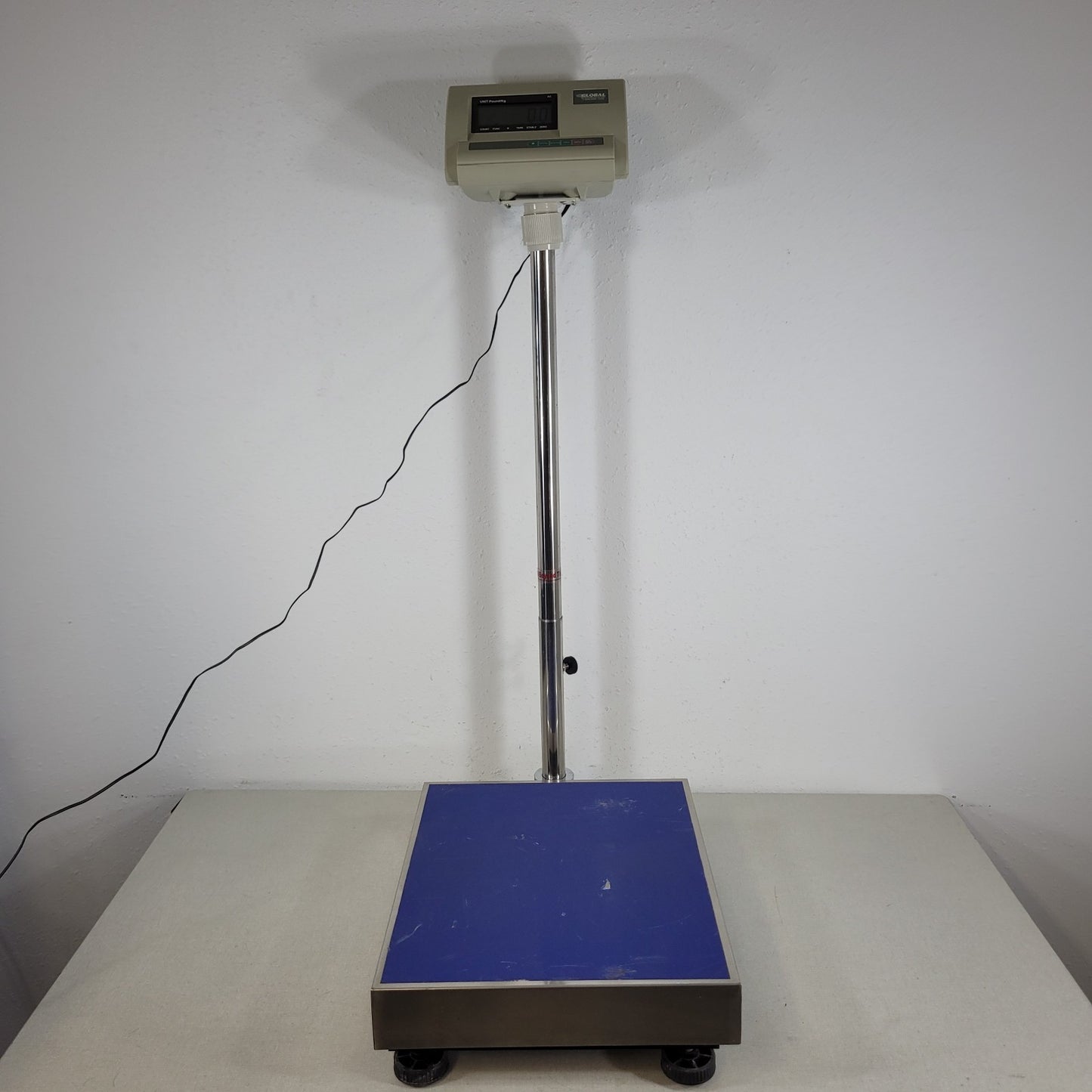 TESTED Global Industrial 650lb/300kg Digital Platform Floor Scale New Battery