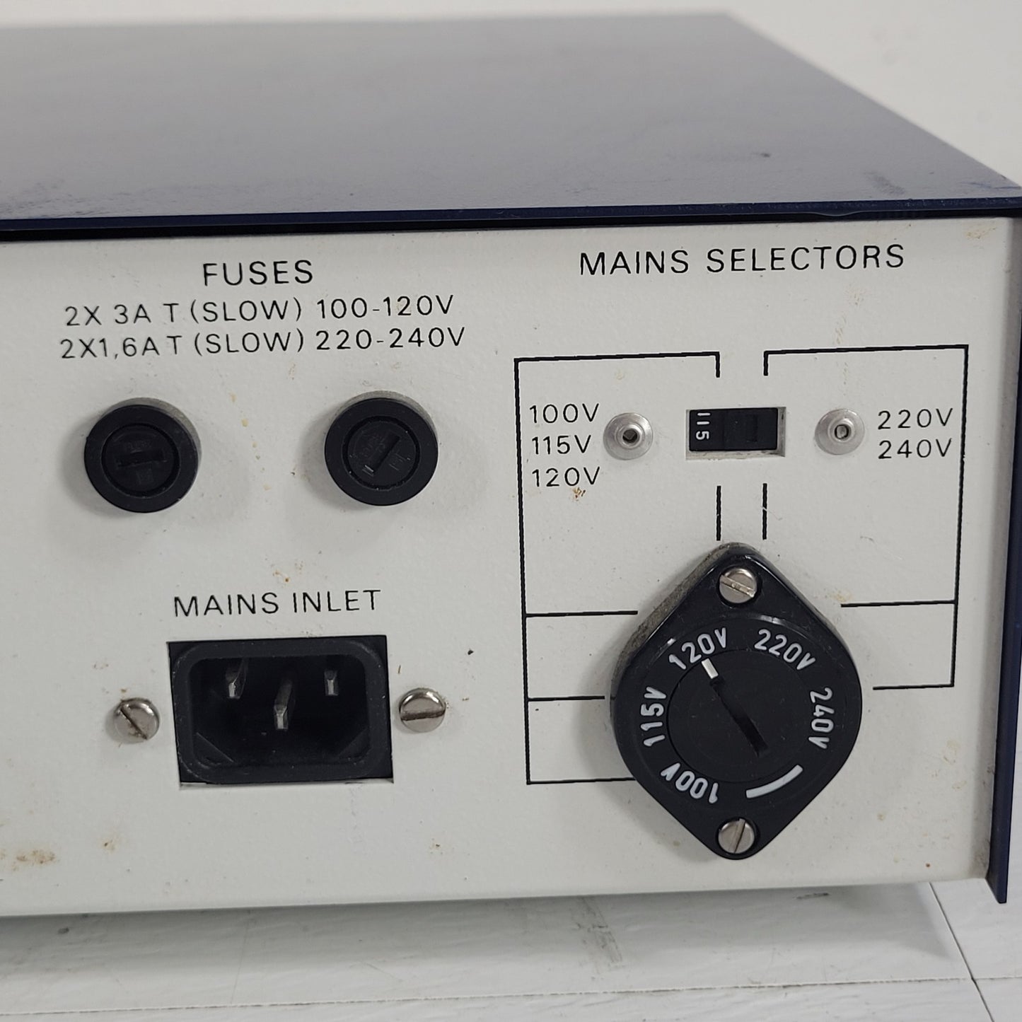 LKB Bromma 2002 95-71-1002 Variable DC Electrophoresis Power Supply TESTED
