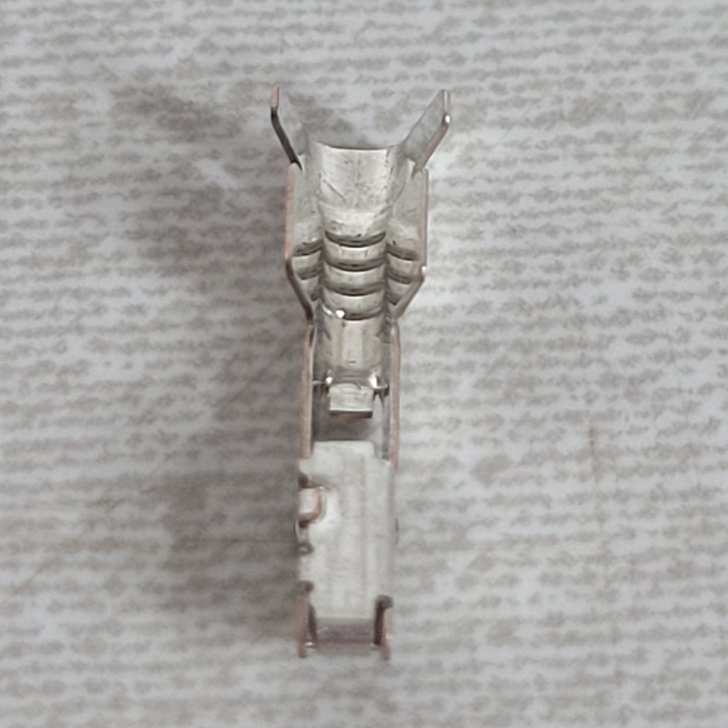 Lot of 50 Cinch 425-00-00-873 SHS Socket Crimp Contacts, 14-18 AWG, Tin