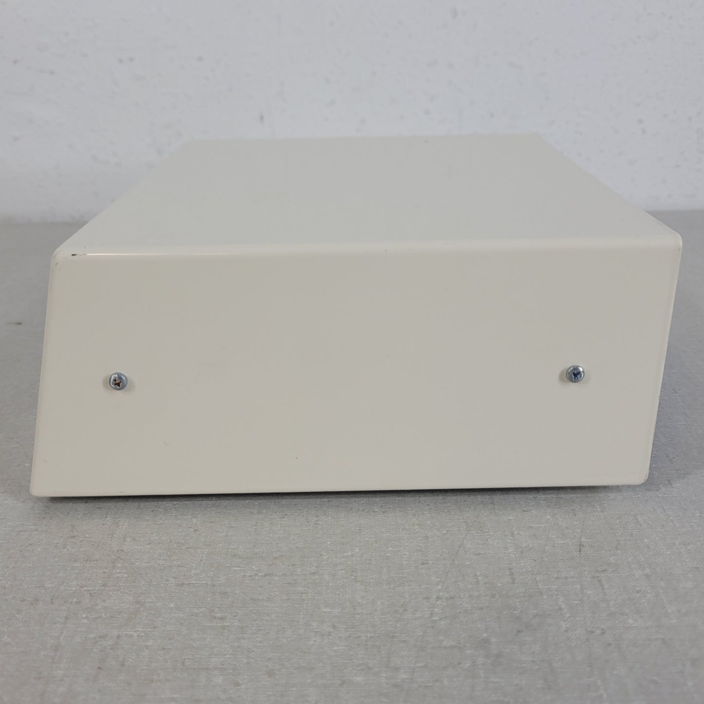 Laerdal 380100 Link Box Control Module SimMan SimBaby Simulator Powers On