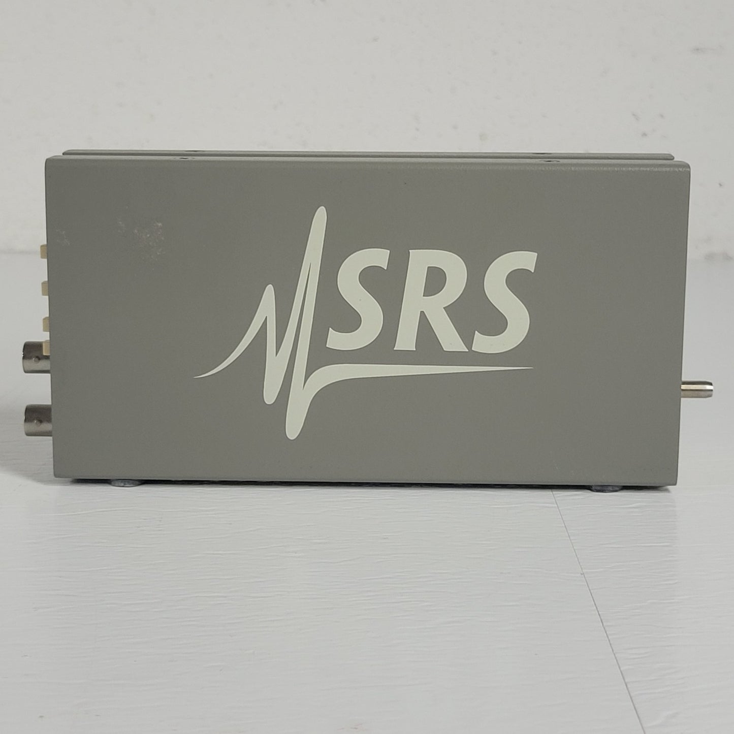 SRS SIM922A Cryogenic Diode Temperature Monitor 10uA Excitation Module