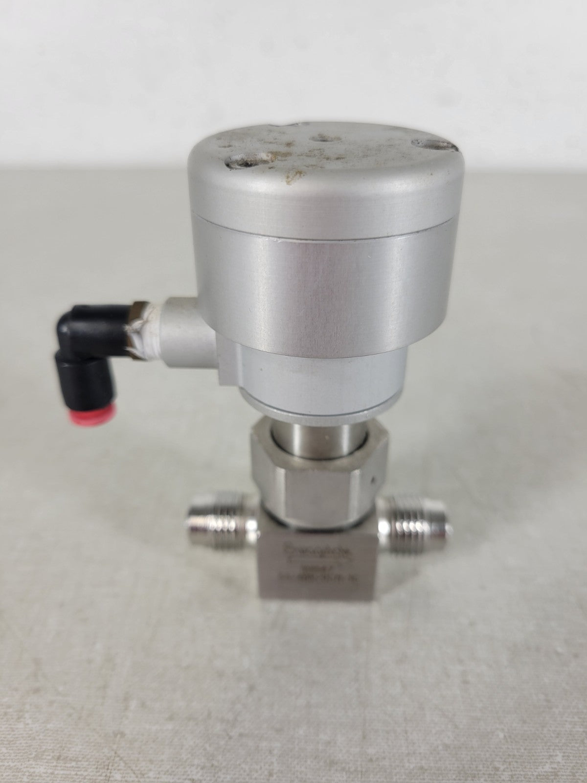 Swagelok SS-4BK-VCR-1C Stainless Steel Bellows Sealed Valve 1/4" VCR Fitting
