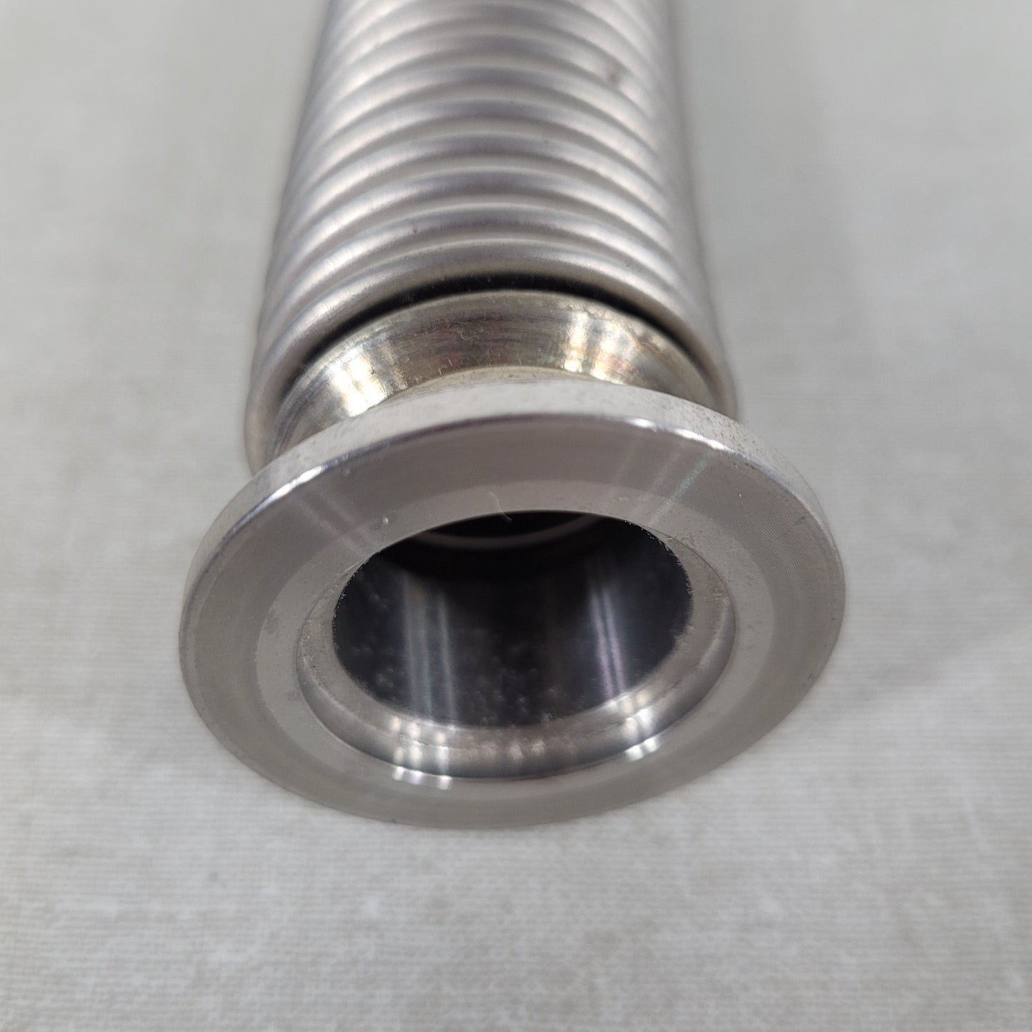 MKS HPS 9.5 Inch Flexible Stainless Steel Vacuum Bellows Hose KF25 NW25 QF25