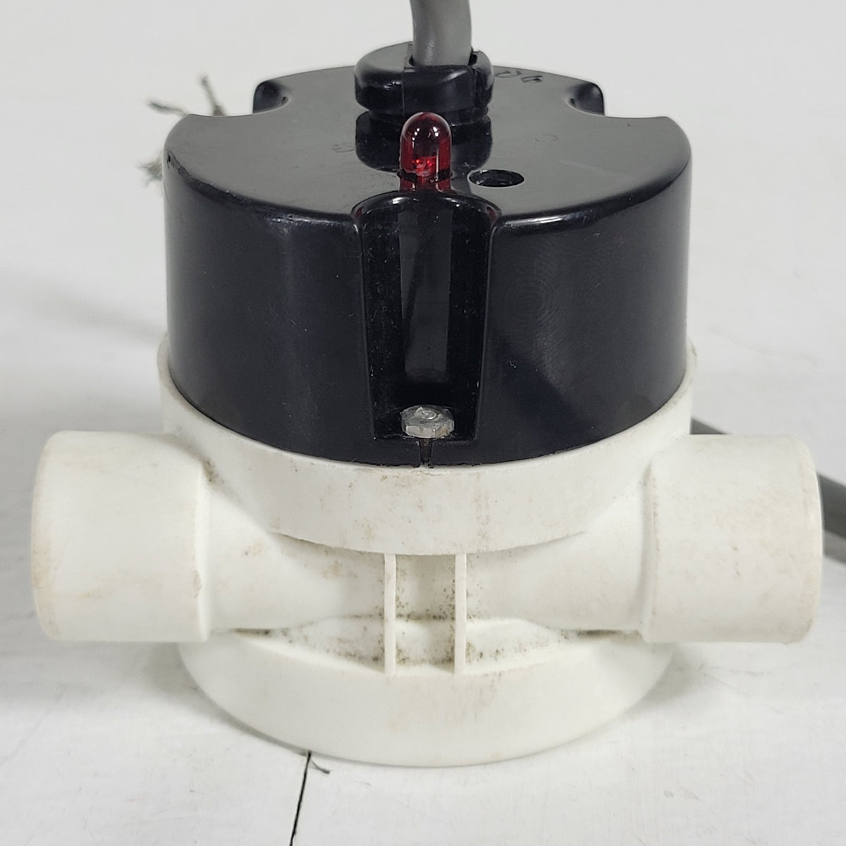 TESTED Gems Sensors 155425 RotorFlow RFS Electronic Flow Switch 24VDC 1/4" NPT