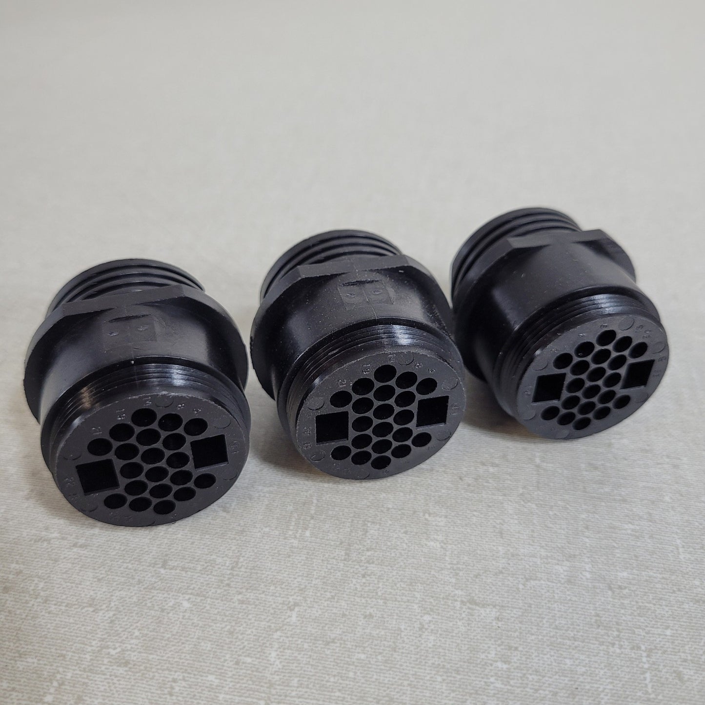 Lot of 3 TE AMP 206613-3 CPC Series 4 22-Position Circular Receptacle Housings
