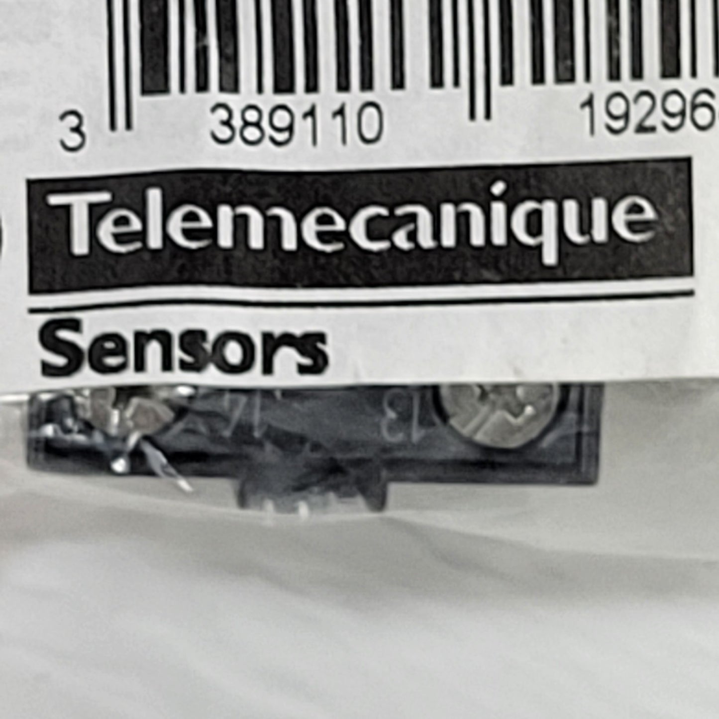 Telemecanique Sensors XE2 SP2151 Limit Switch Contact Block Sensor Snap Action
