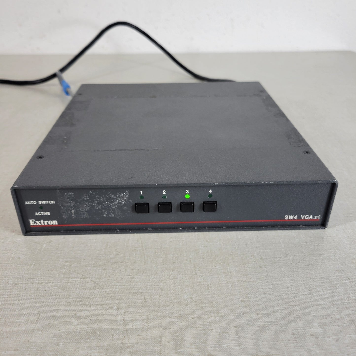 EXTRON SW5VGAxi Switch, Four 15-Pin Inputs, 15-Pin Output, 25-Pin Contact Remote