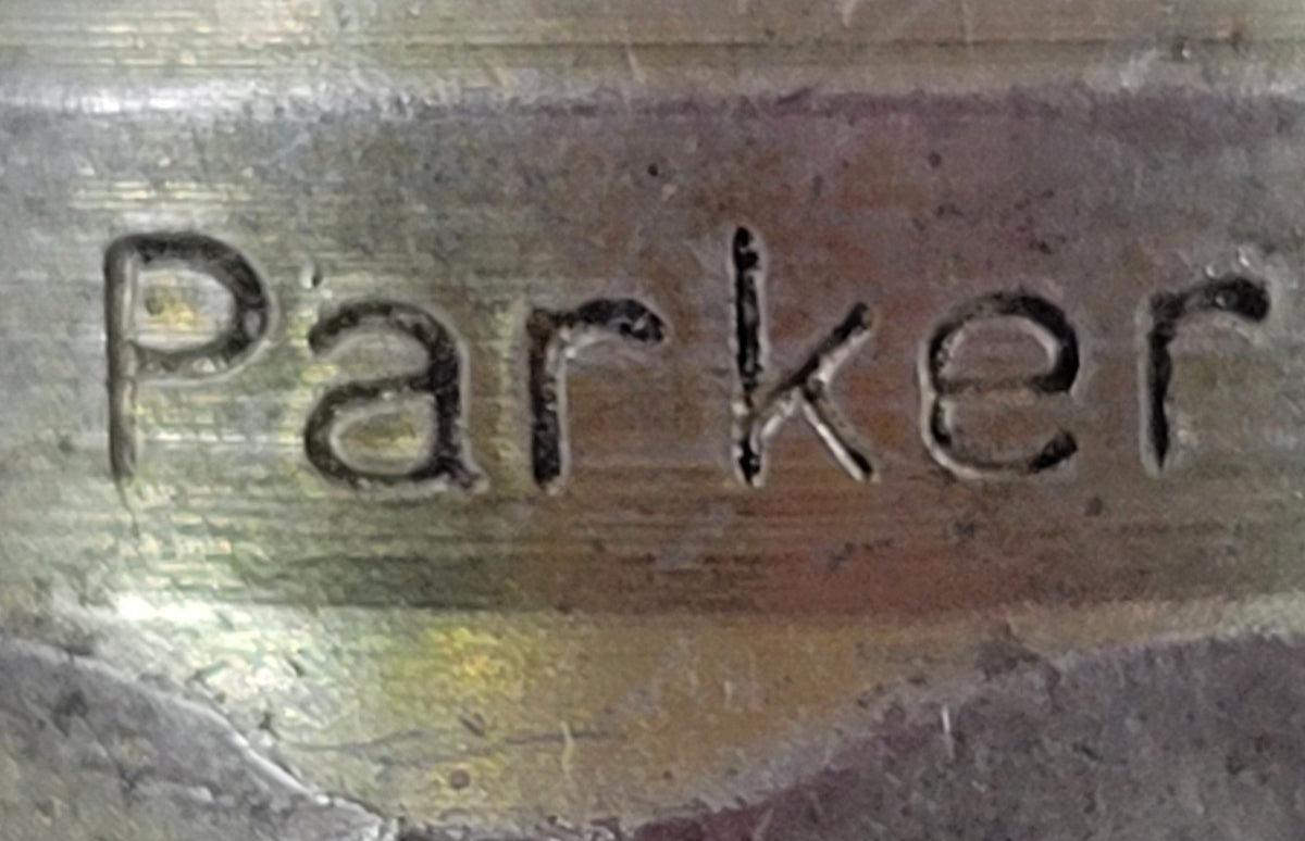 Parker 9403-009 3/8" Female Hydraulic Quick Connect Coupler Fitting