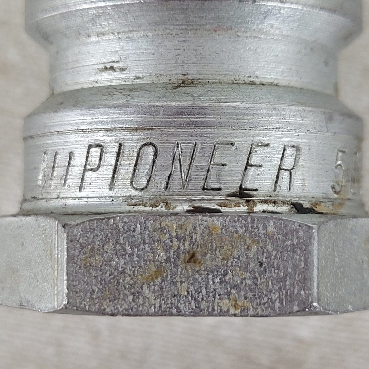 Pioneer 5080-4 1/2" NPTF JI Case Old Style Male Hydraulic Coupler Tip 3000PSI