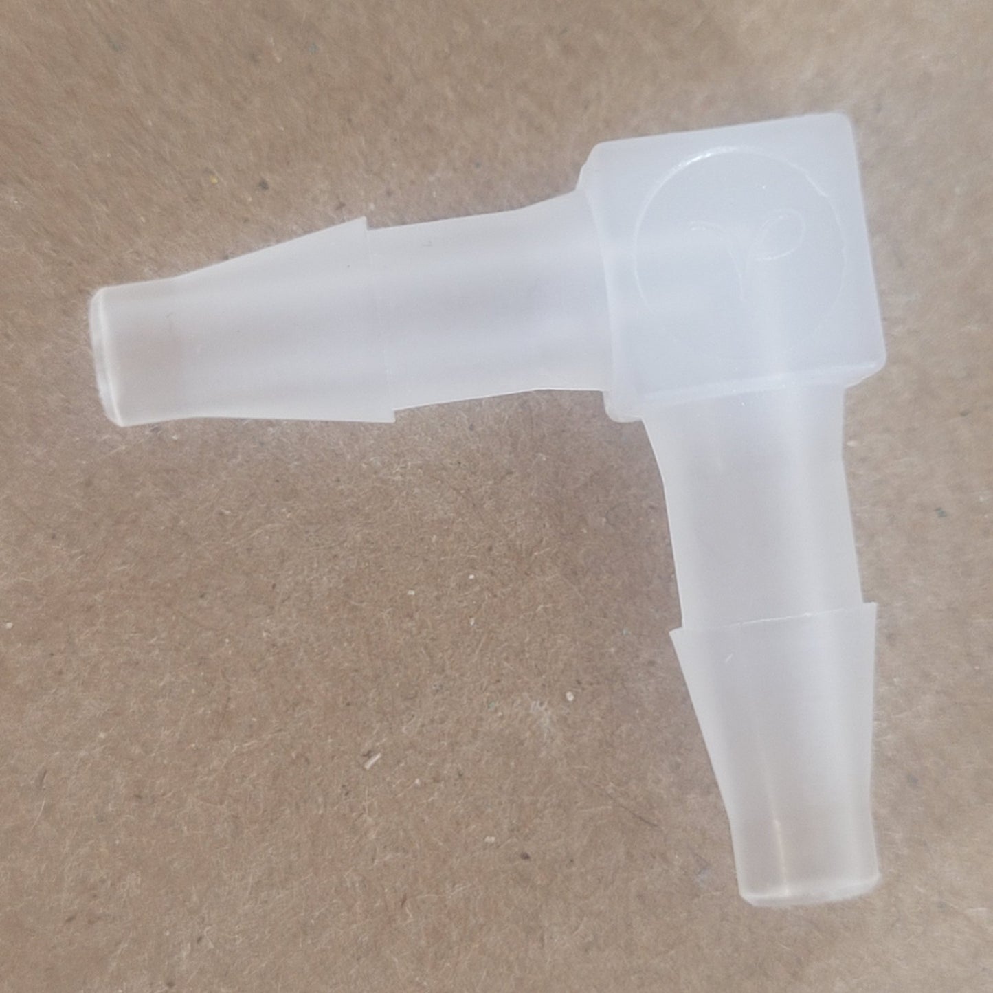 Waters WAT078865 3/16in Plastic Barbed Tube Elbow Fittings HPLC Lot of 2