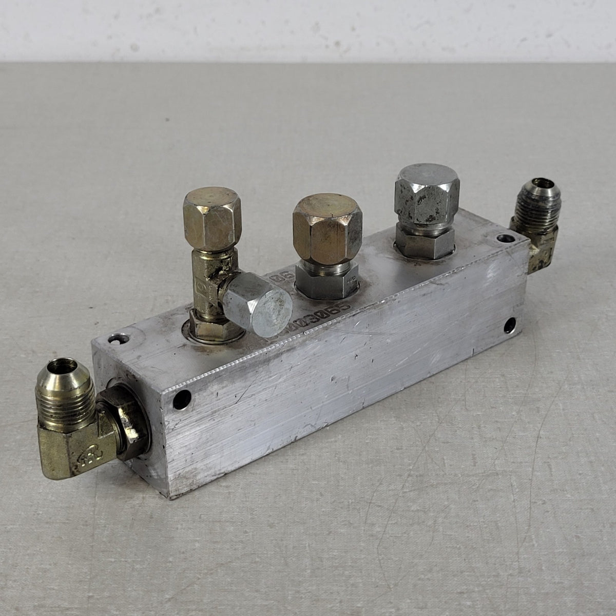Daman 0806 Aluminum Hydraulic Manifold Header Block AH00003065 Untested