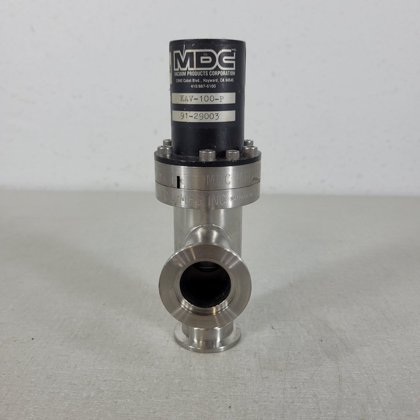 MDC 311073 KAV-100-P KF25 NW25 Pneumatic NC SS High Vacuum Angle Valve Tested