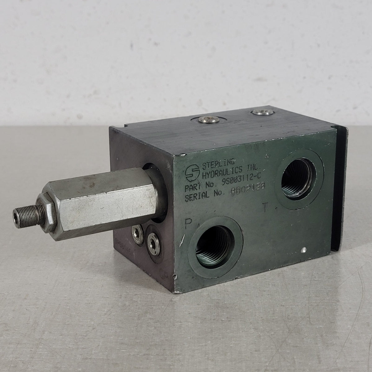 Sterling Hydraulics 9S003112-C Hydraulic Flow Divider Valve Untested