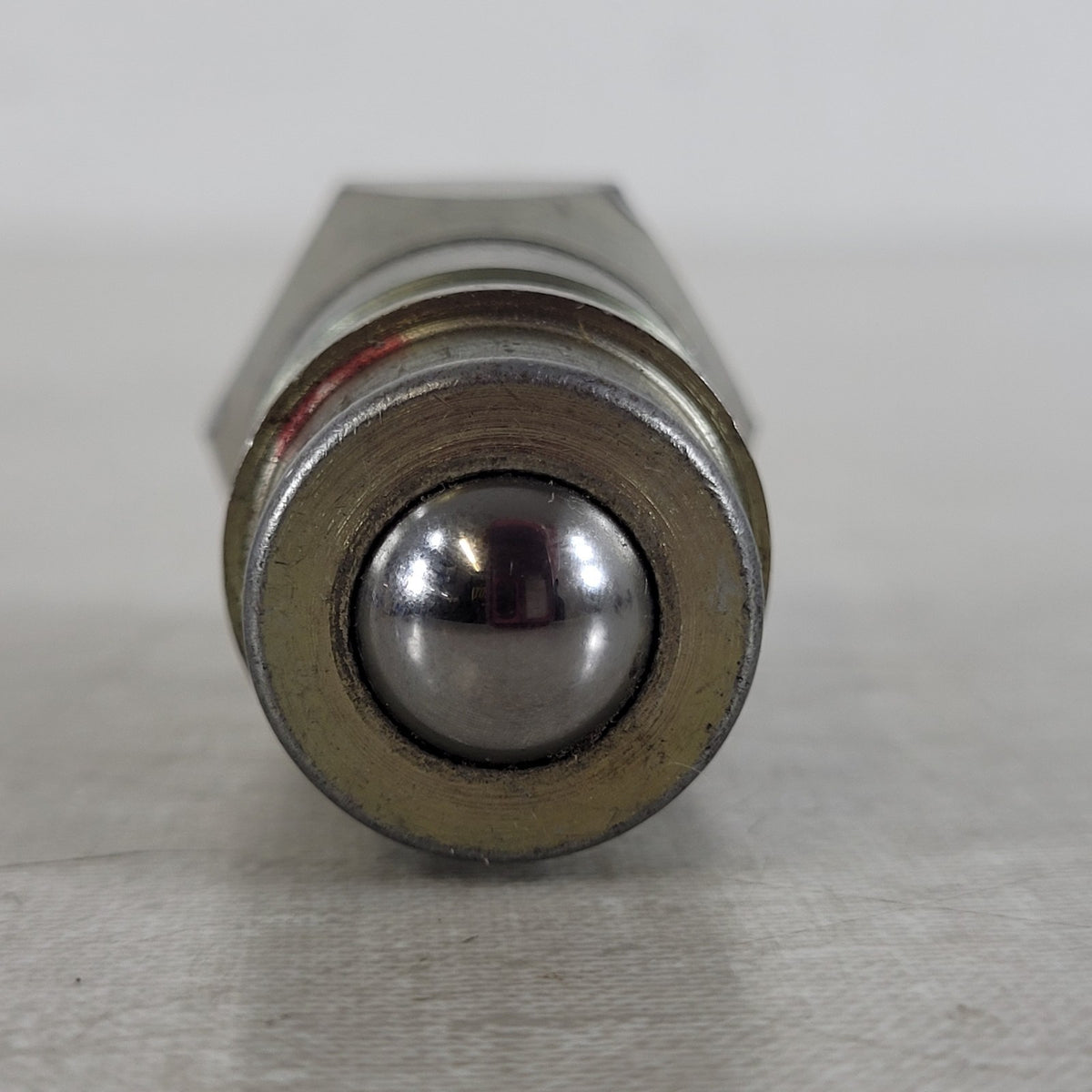 Safeway S71-4 1/2" FNPT Male Hydraulic Quick Coupler Tip 3000 PSI ISO 5675