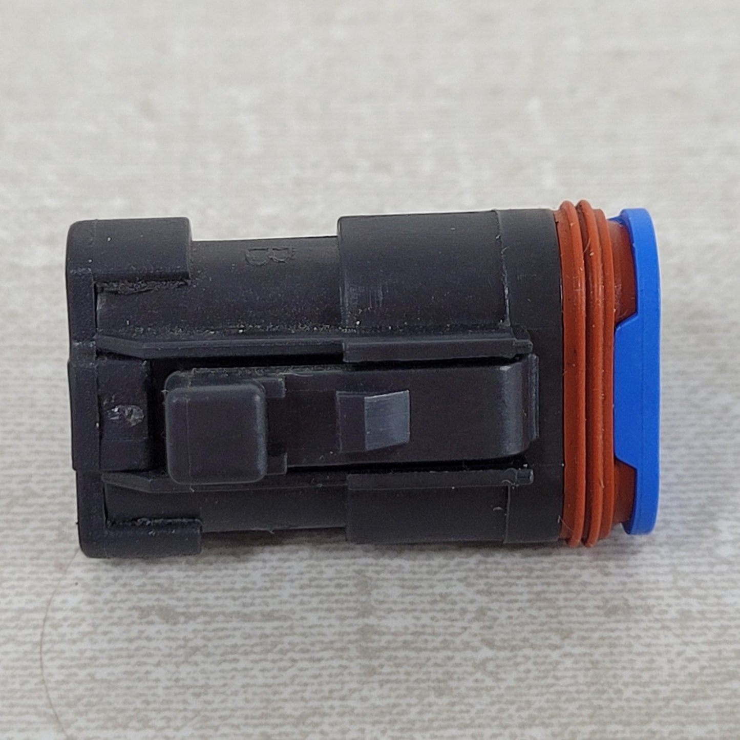 TE Connectivity DT06-3S-PP01 Deutsch DT 3-Way Plug Connector Housing