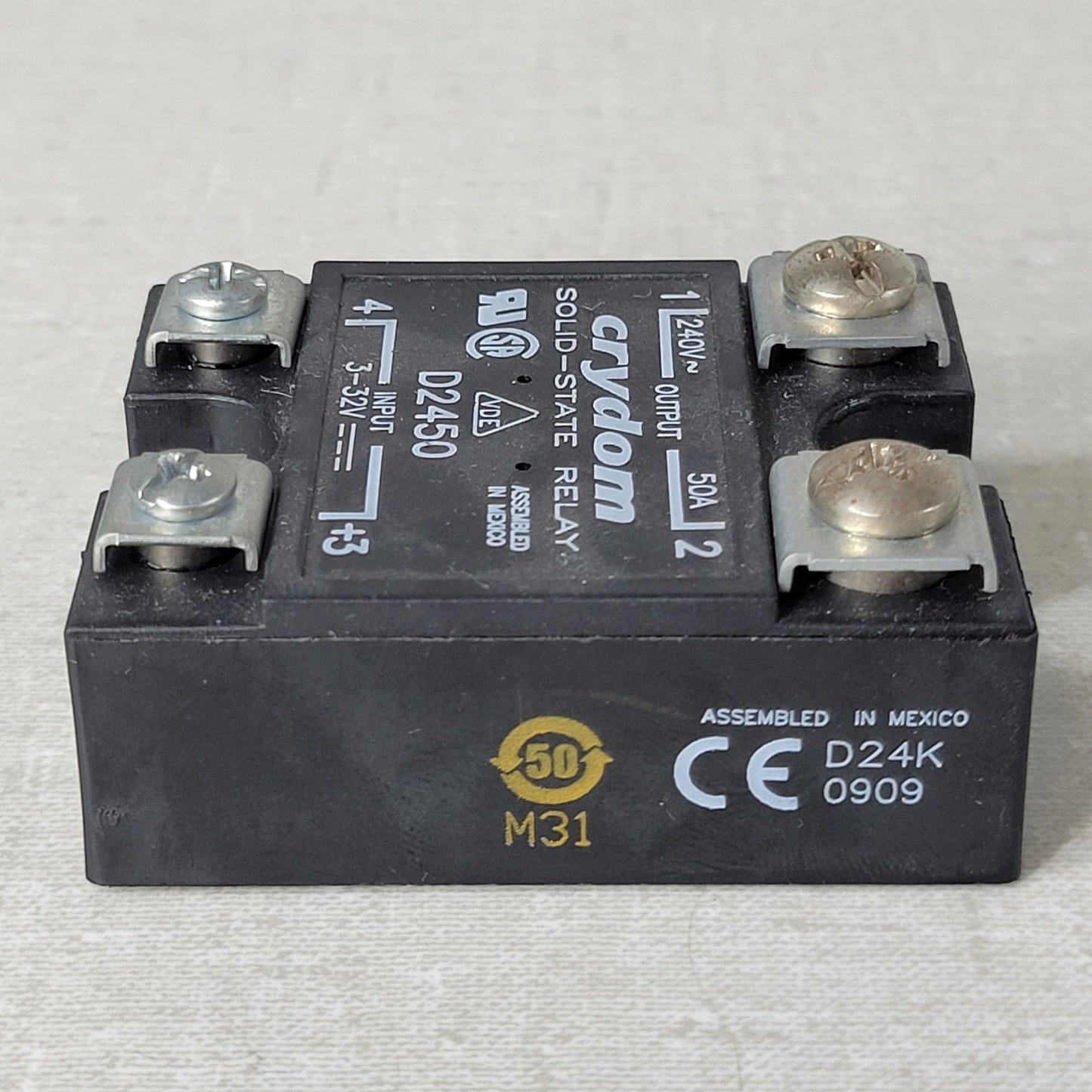 Crydom D2450 Solid State Relay Panel Mounting 240V 50A Output 3-32V Input