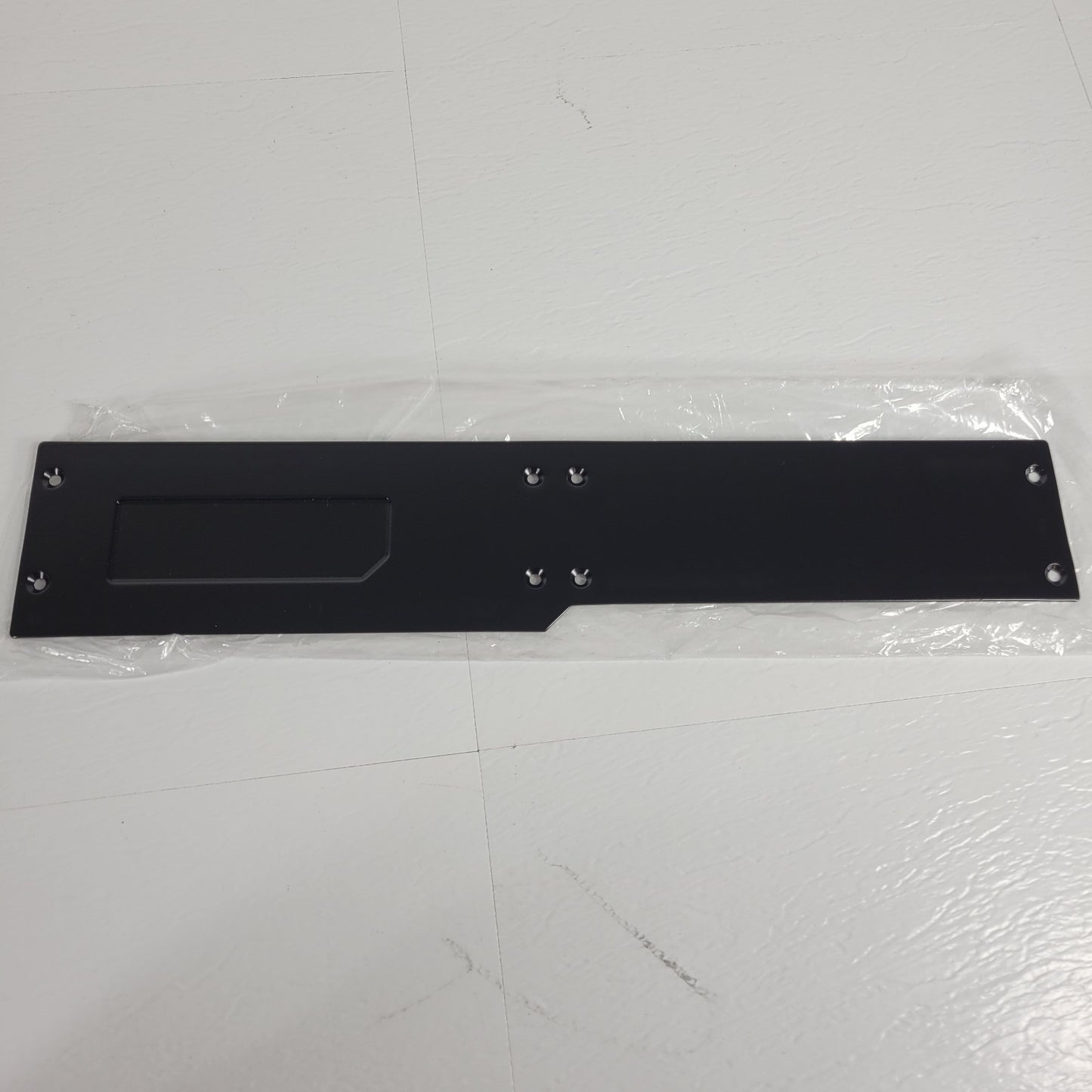 SHURE 53A22140 Rack Mount Flat Plate for QLXD4 Wireless Microphone Receivers